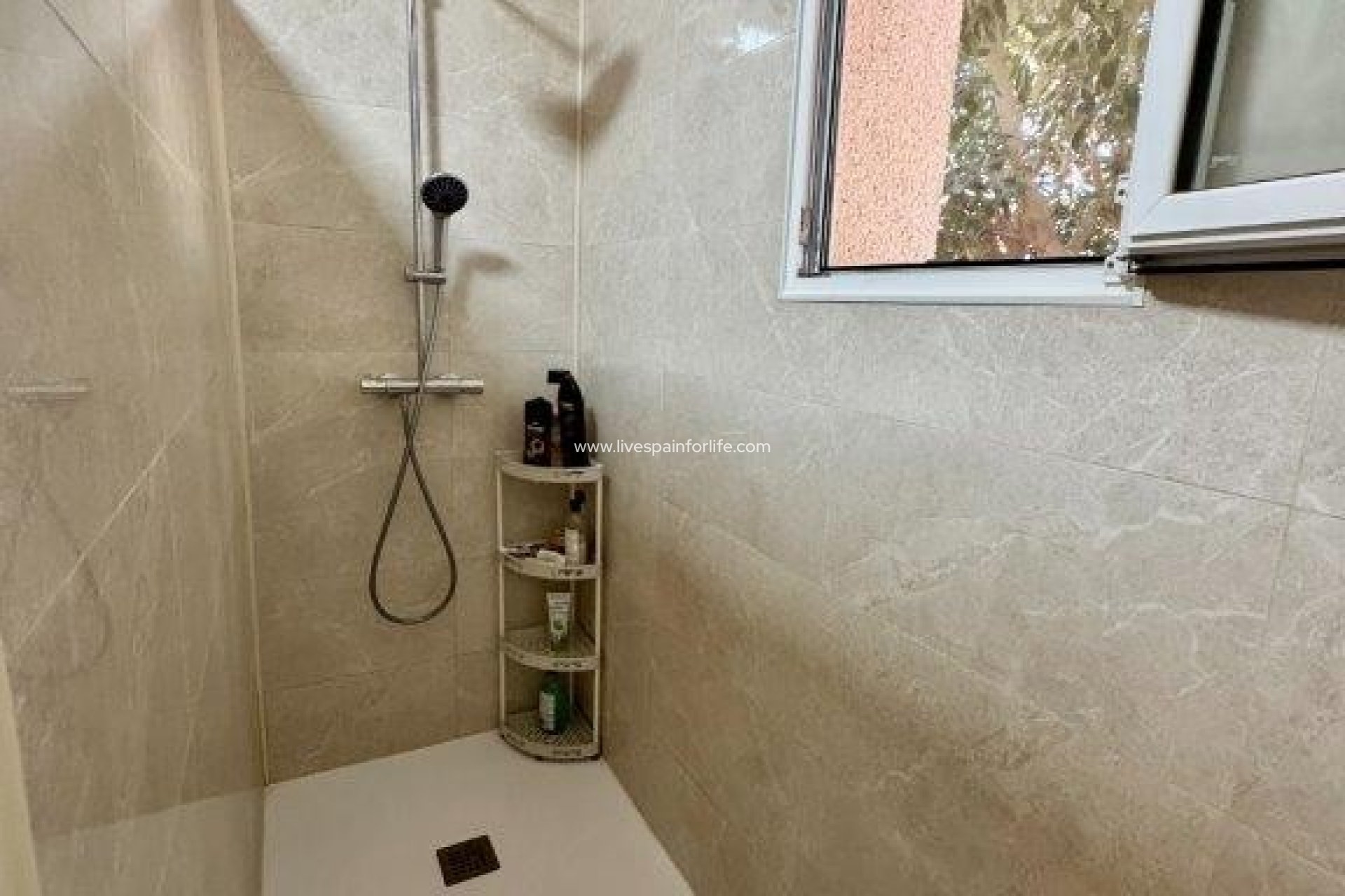 Weiterverkauf - Country house -
Alicante