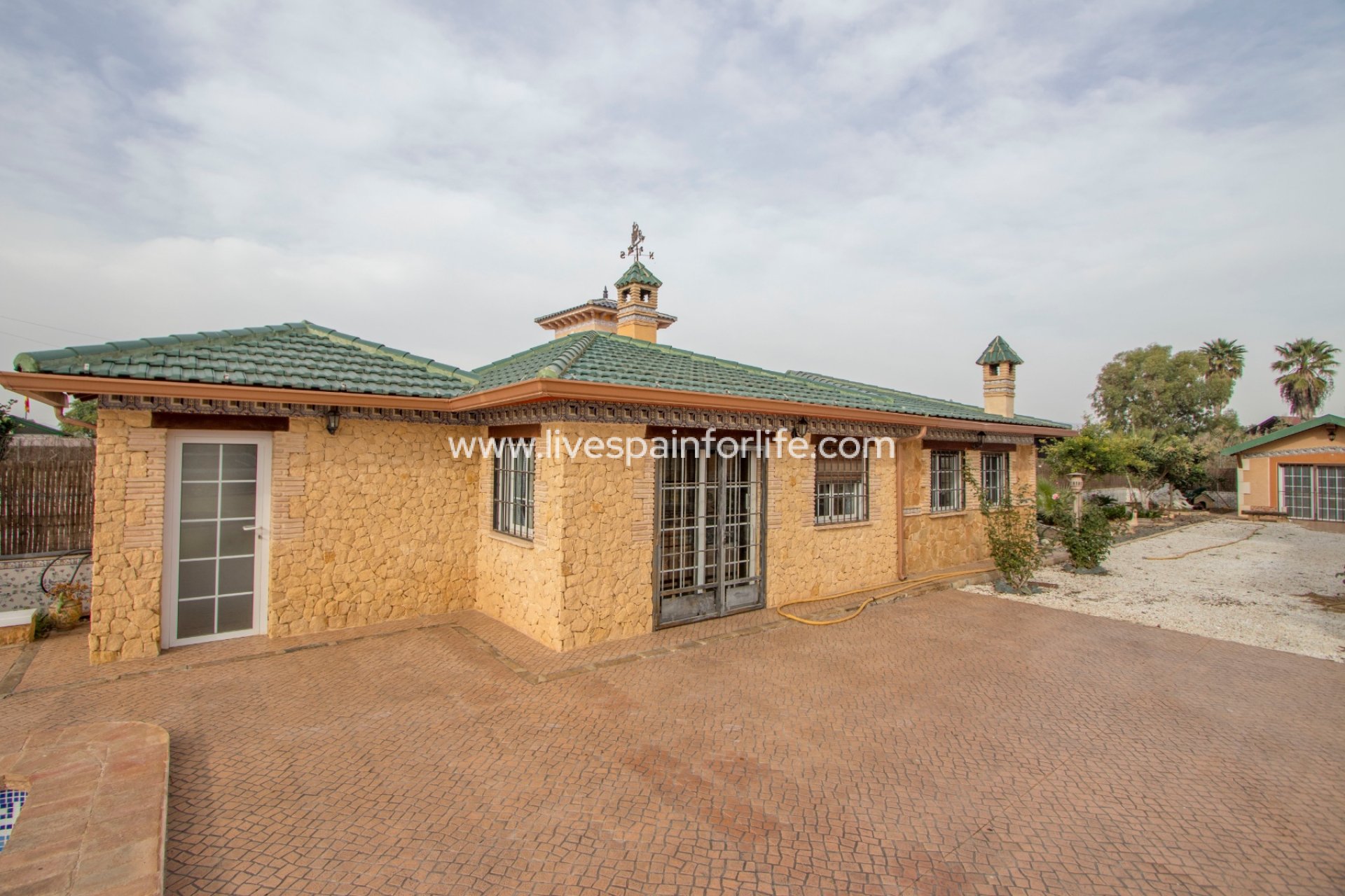 Weiterverkauf - Country house -
Alicante