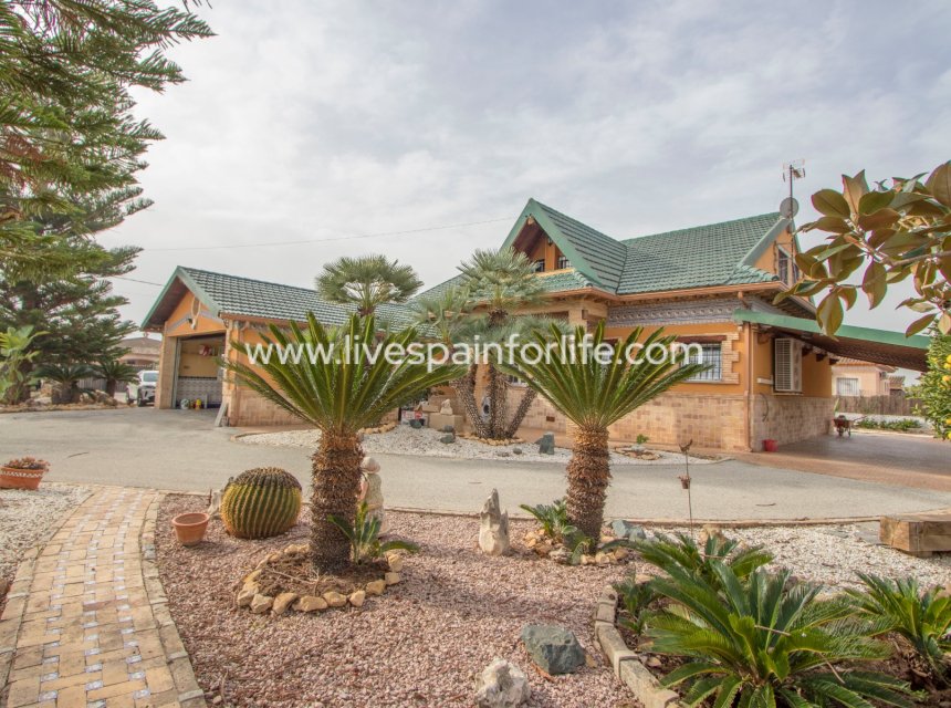 Weiterverkauf - Country house -
Alicante