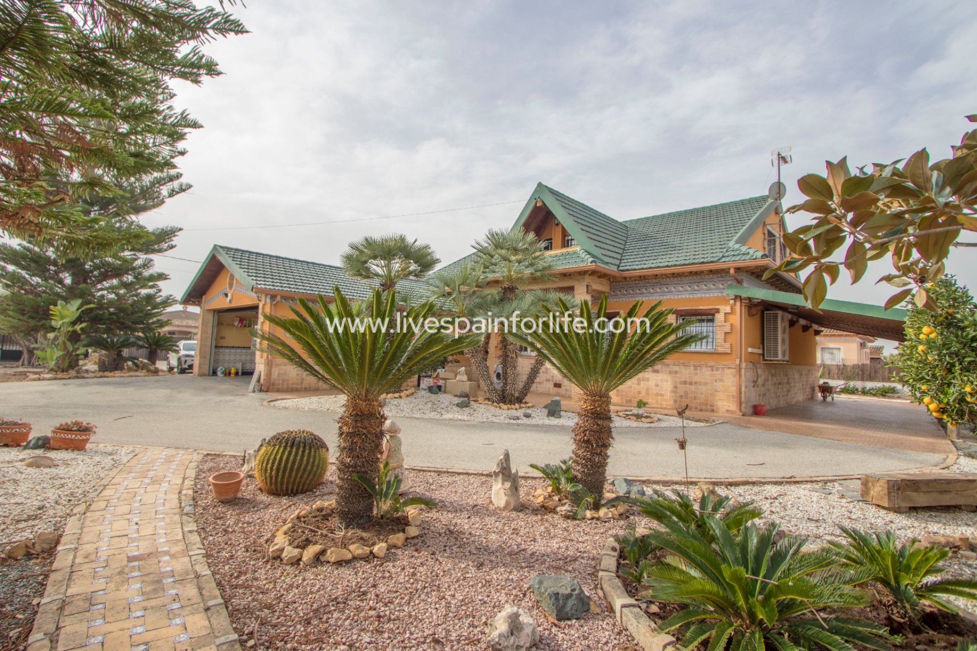 Weiterverkauf - Country house -
Alicante