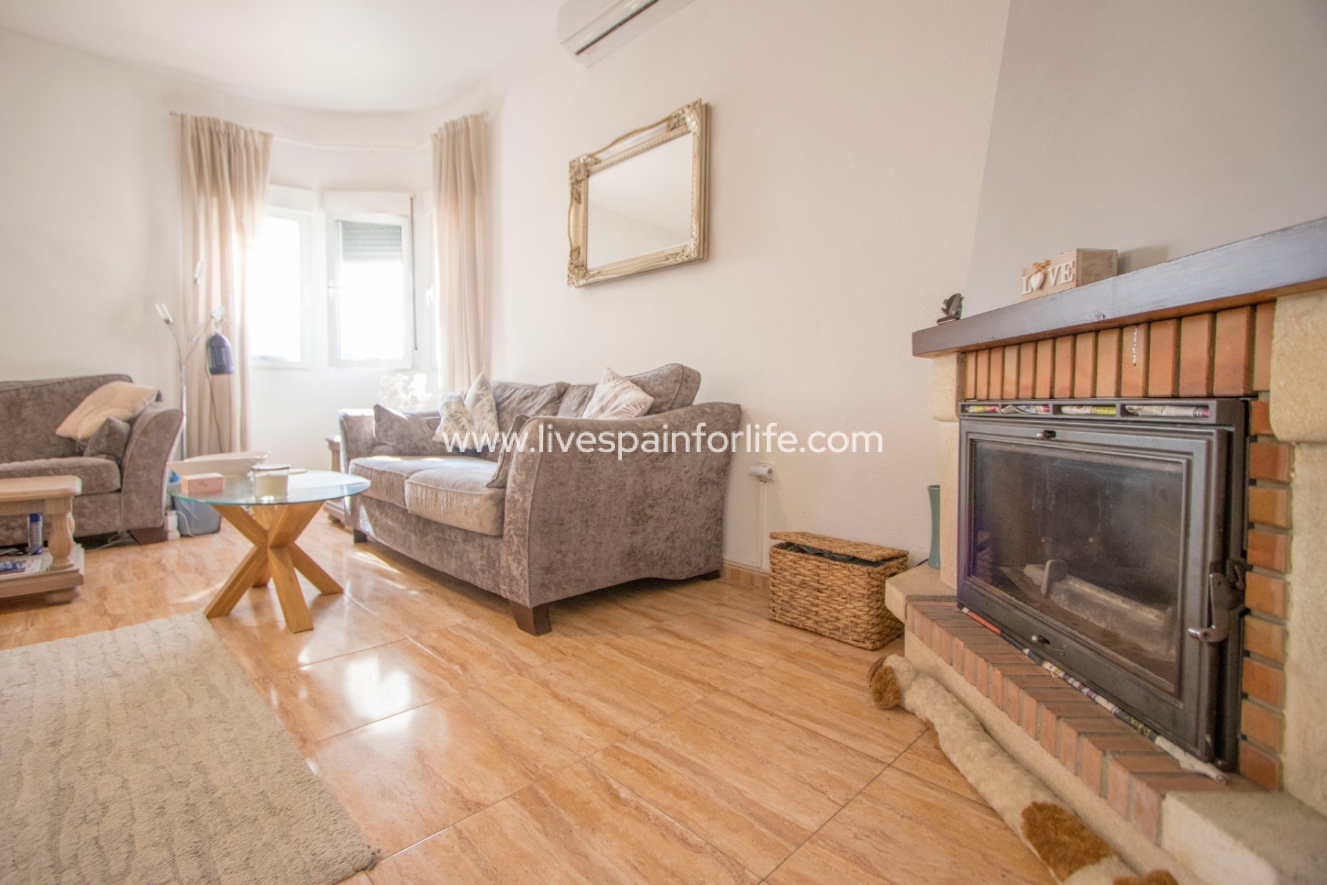 Weiterverkauf - Country house -
Alicante