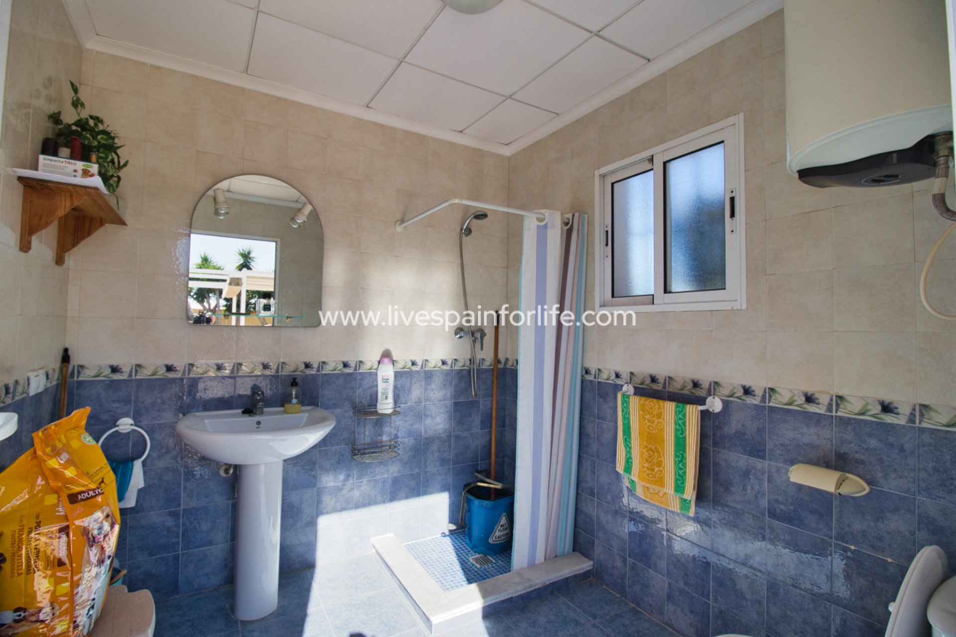 Weiterverkauf - Country house -
Alicante