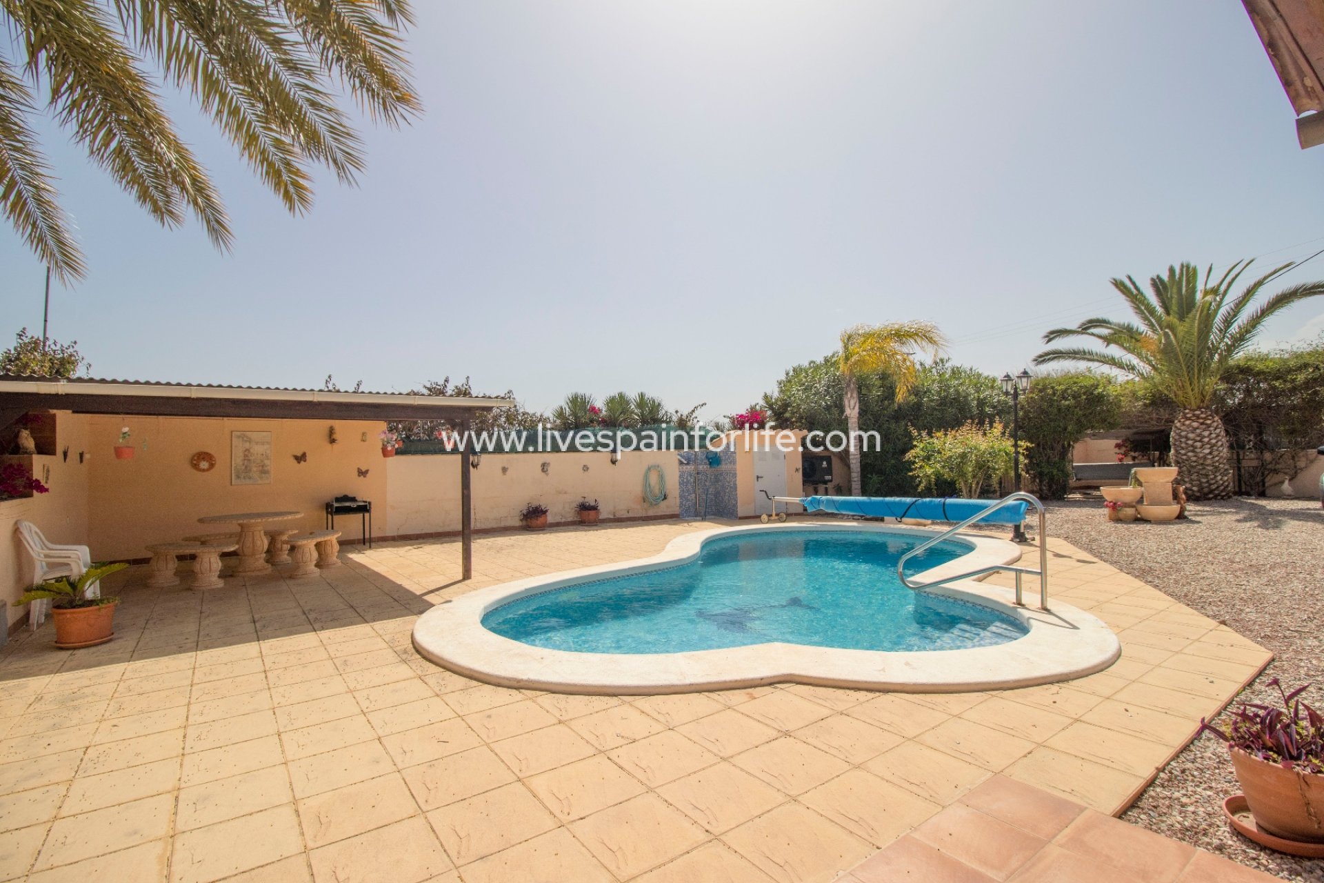 Weiterverkauf - Country house -
Alicante