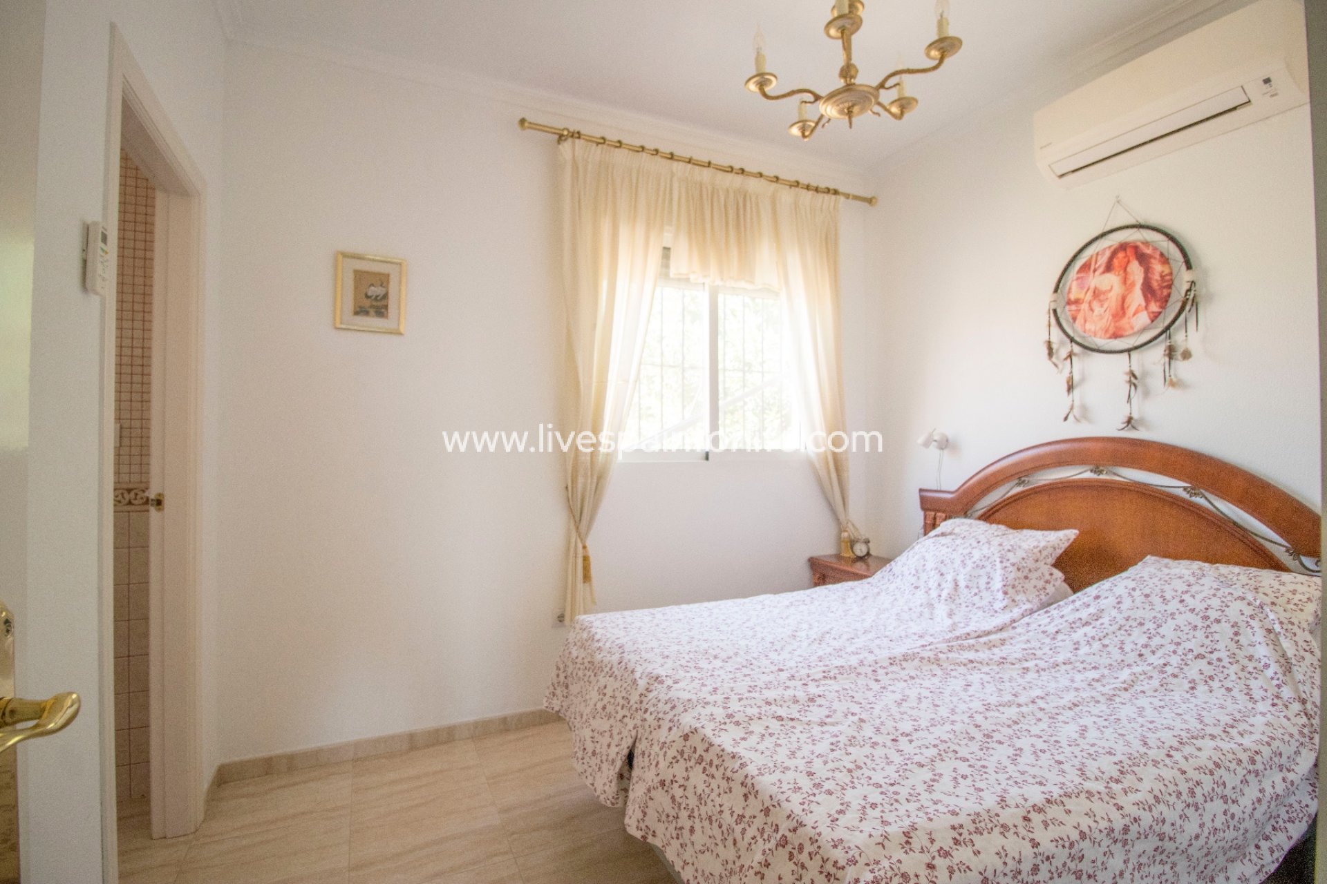 Weiterverkauf - Country house -
Alicante