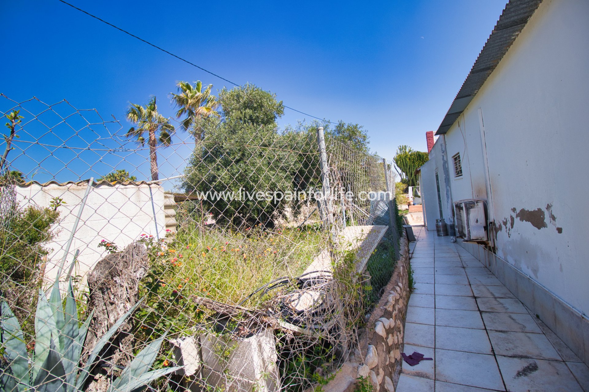 Weiterverkauf - Country house -
Alicante