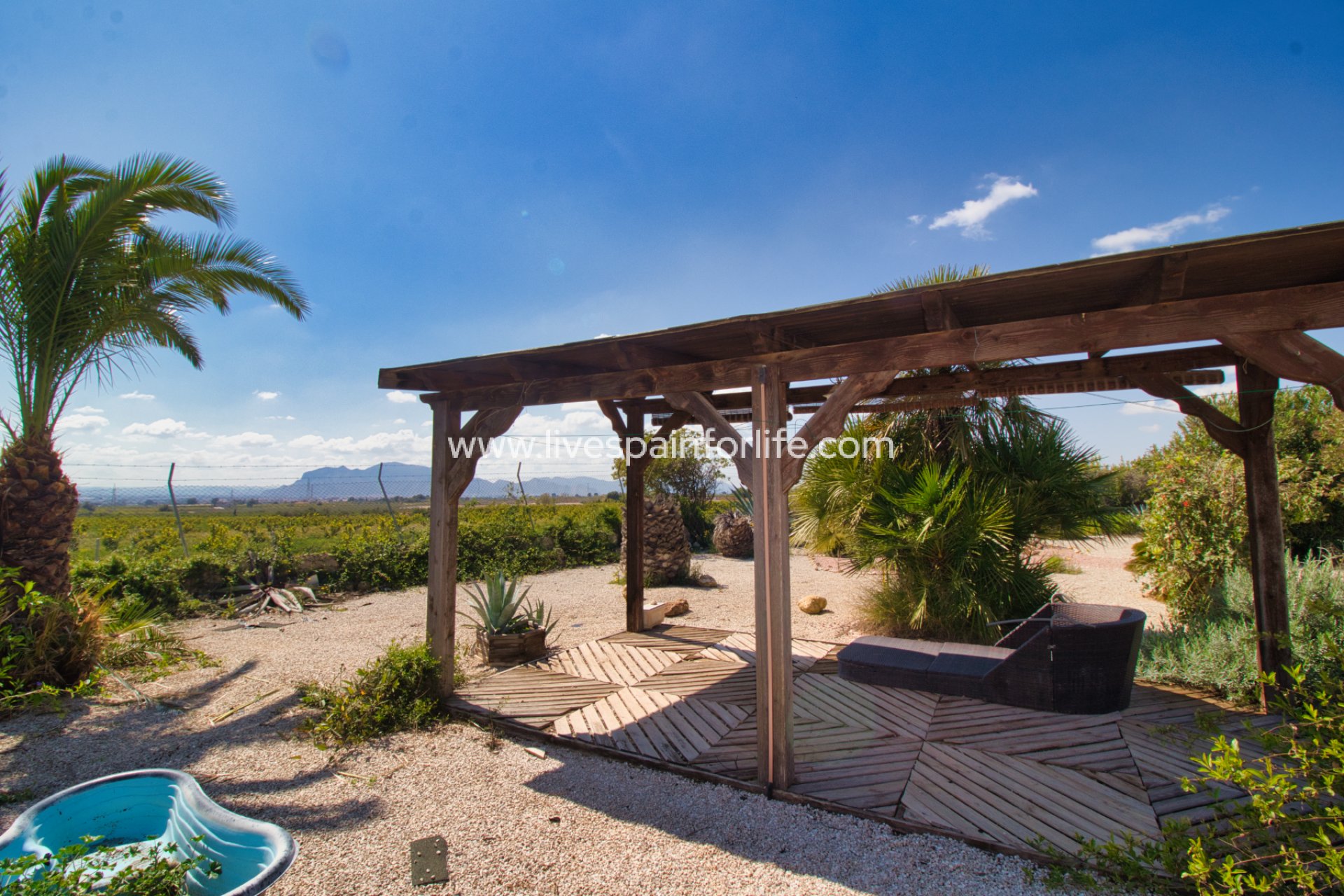 Weiterverkauf - Country house -
Alicante