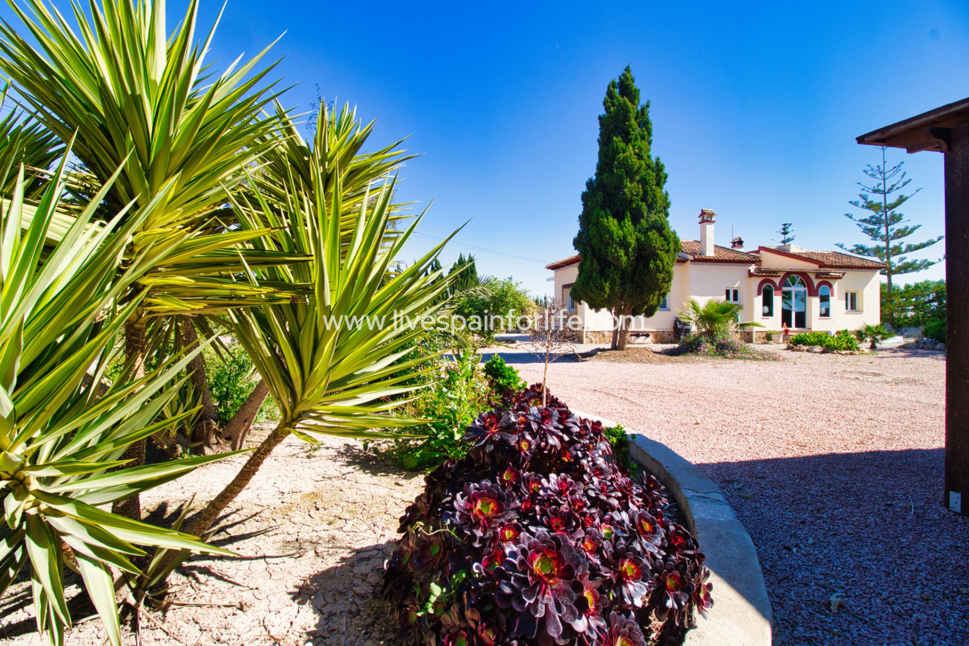 Weiterverkauf - Country house -
Alicante