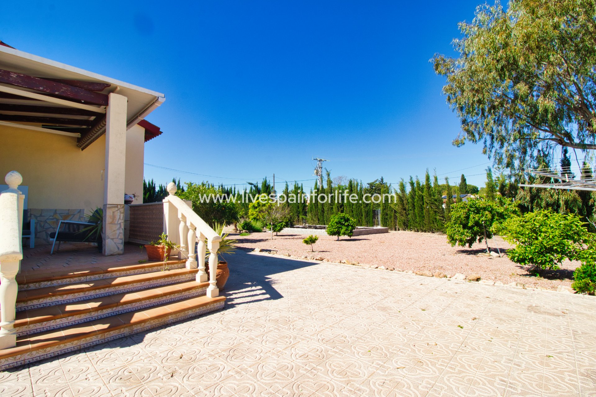 Weiterverkauf - Country house -
Alicante