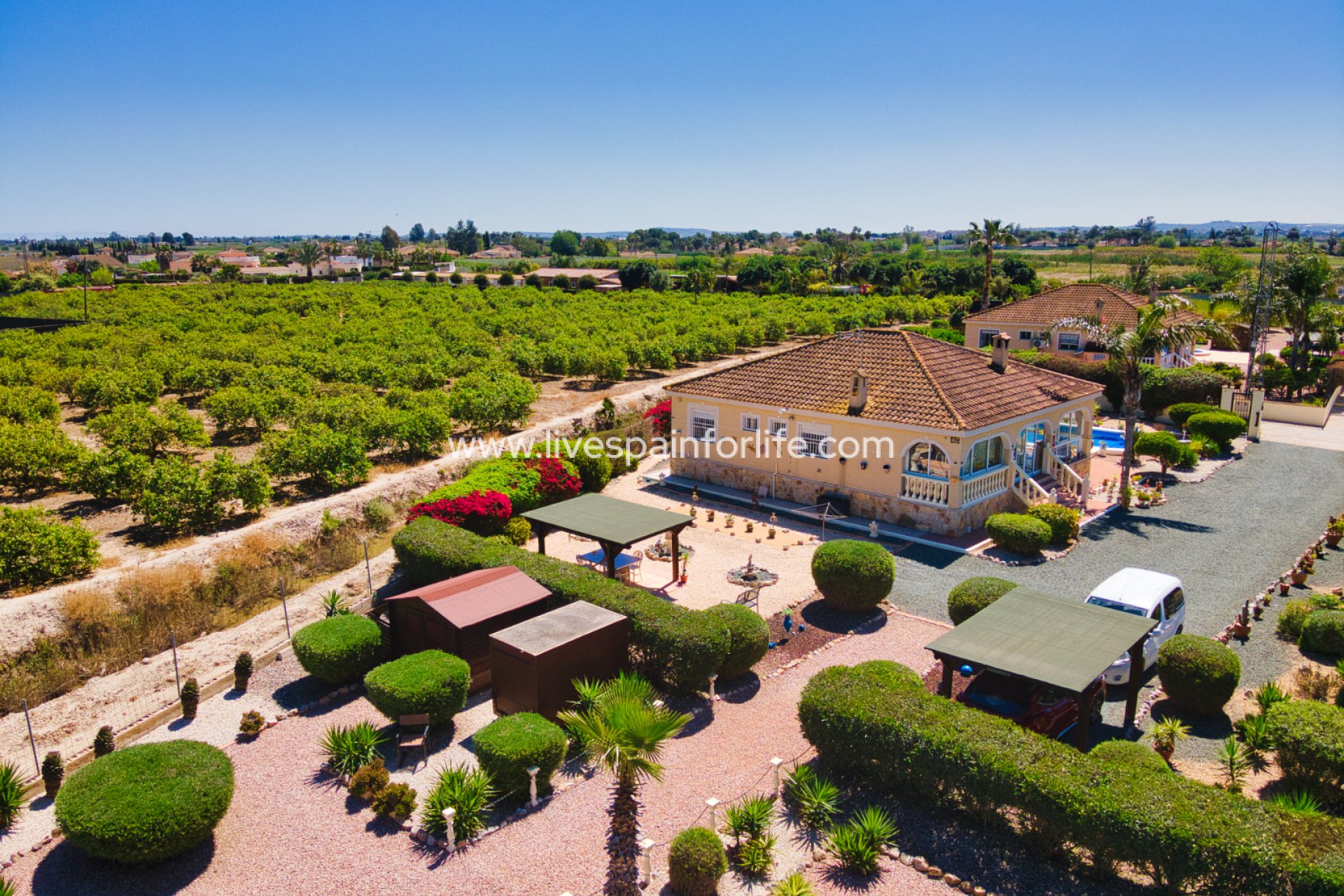 Weiterverkauf - Country house -
Alicante