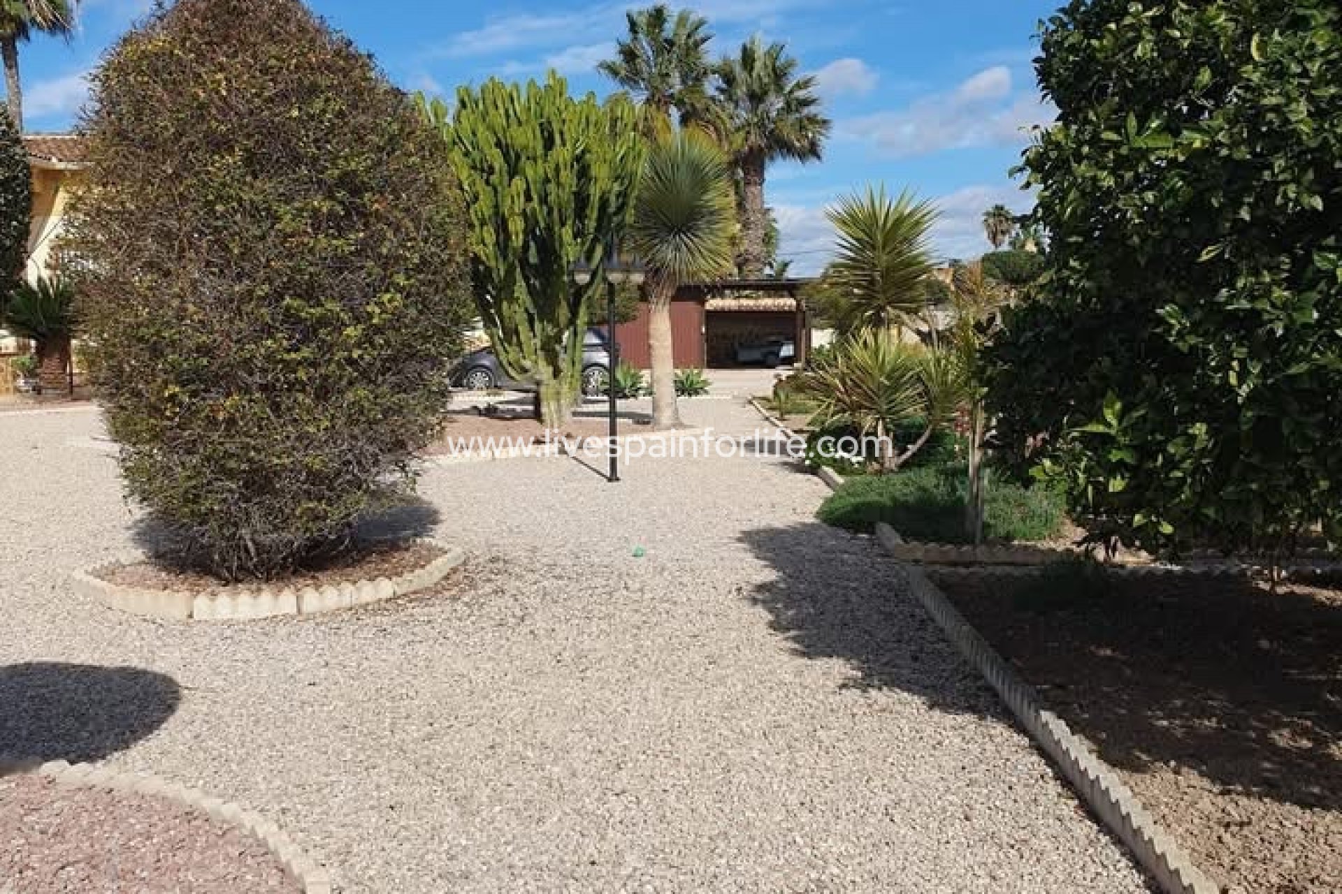 Weiterverkauf - Country house -
Alicante