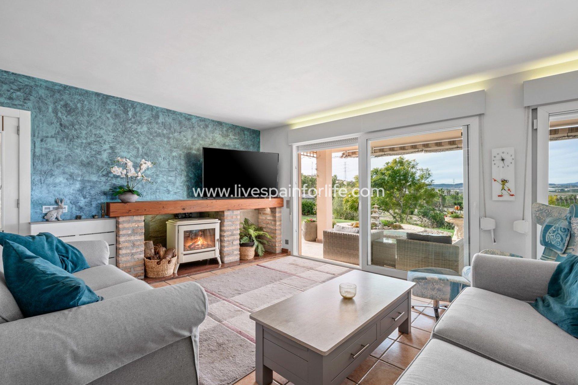 Weiterverkauf - Country house -
Alicante