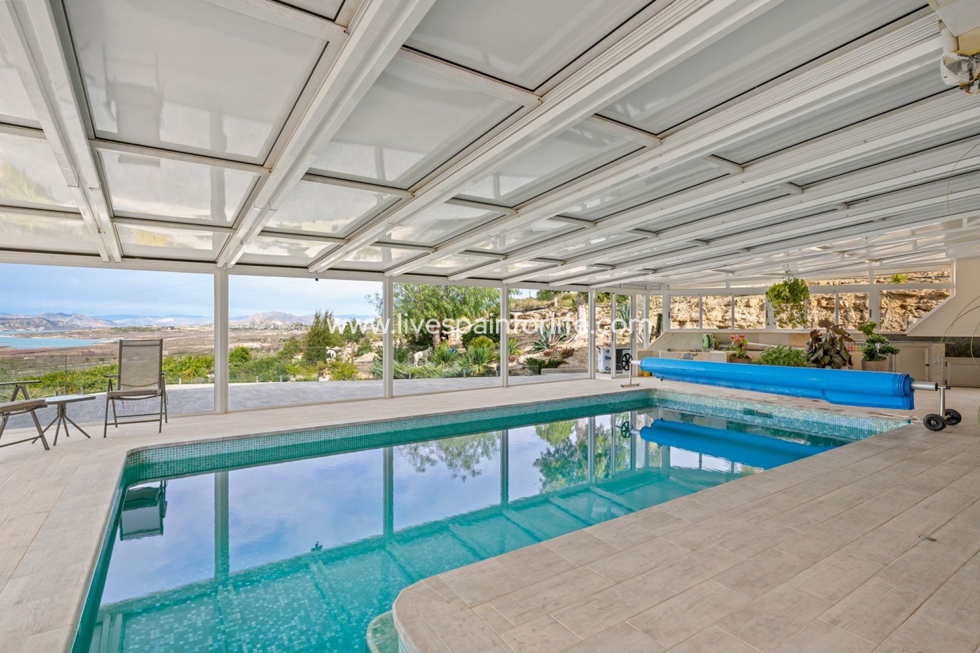 Weiterverkauf - Country house -
Alicante