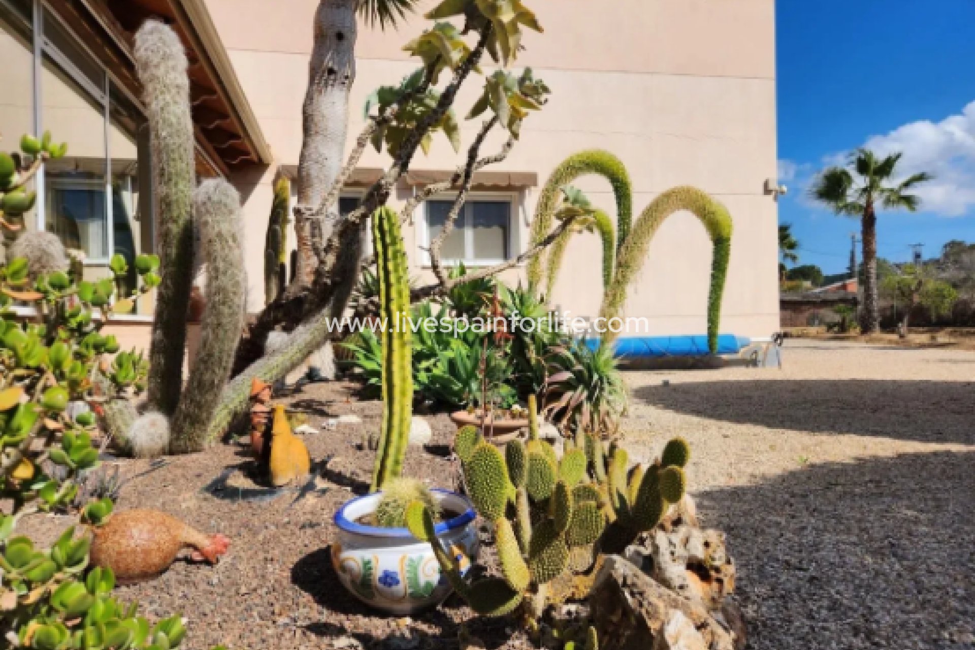 Weiterverkauf - Country house -
Alicante