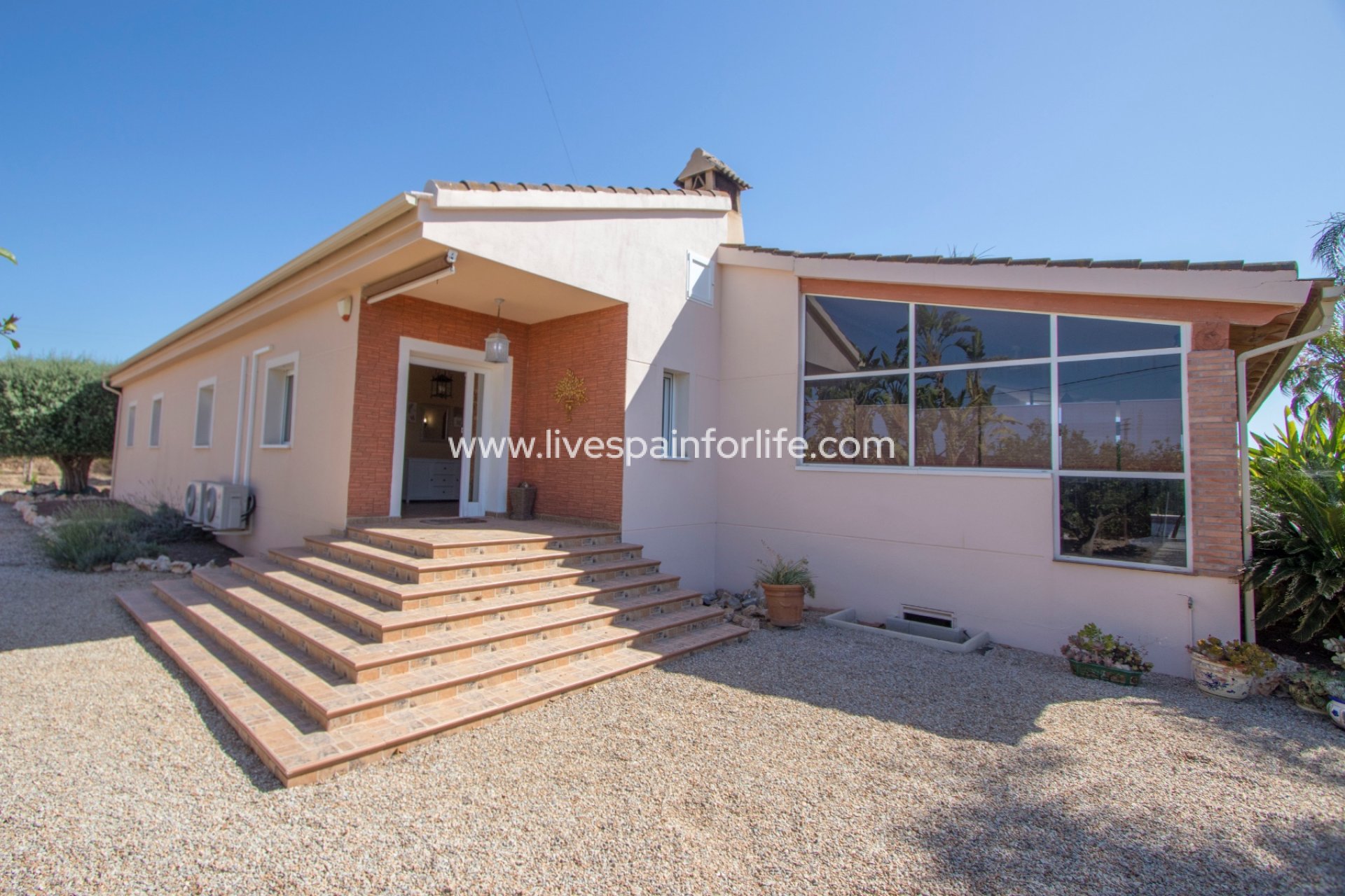 Weiterverkauf - Country house -
Alicante