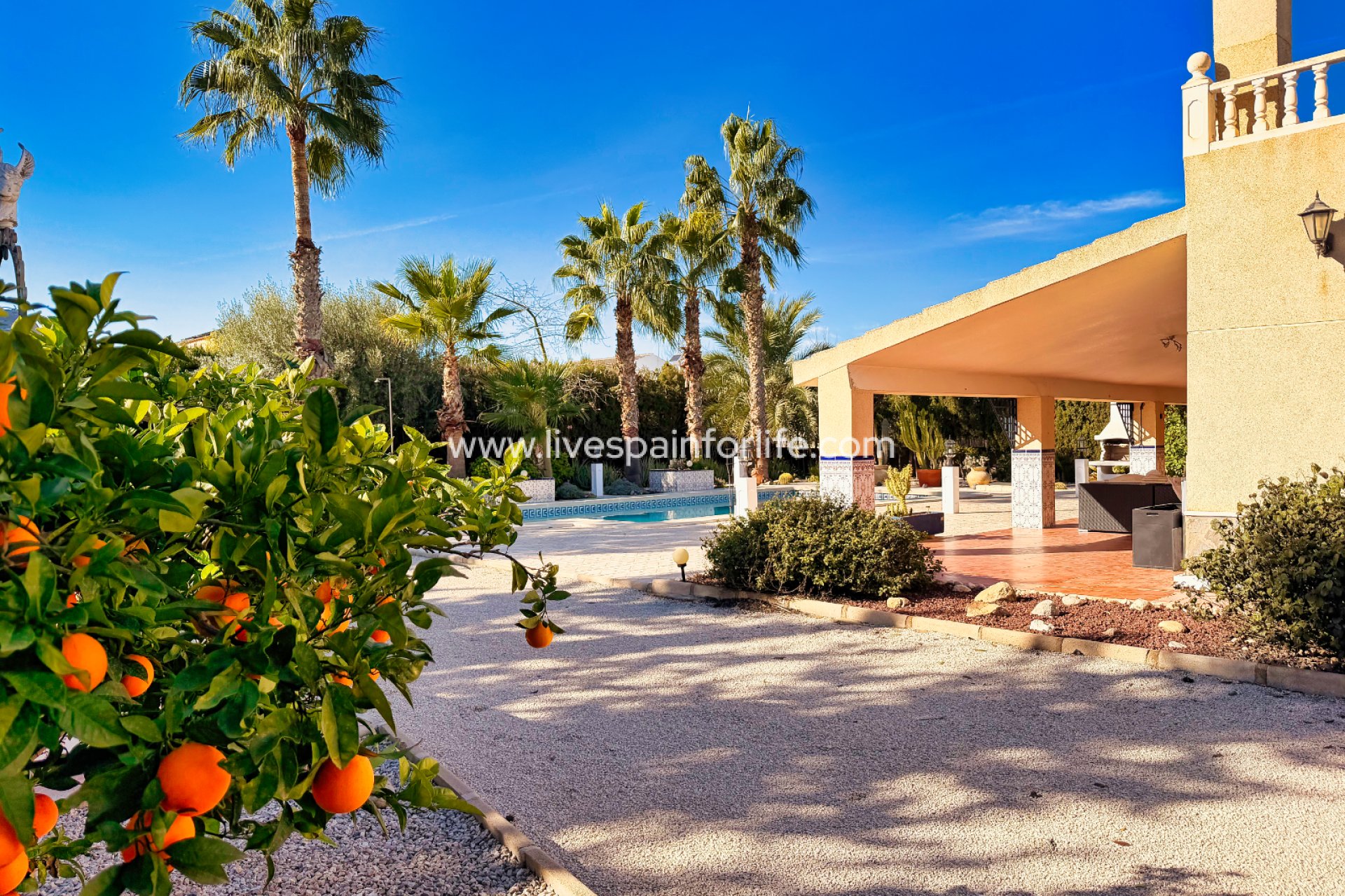 Weiterverkauf - Country house -
Alicante