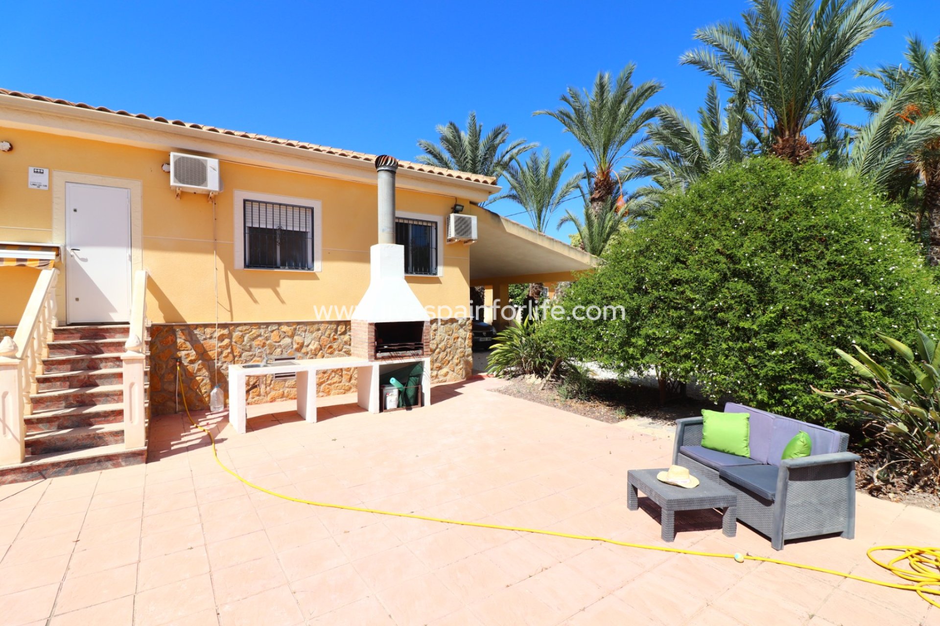 Weiterverkauf - Country house -
Alicante