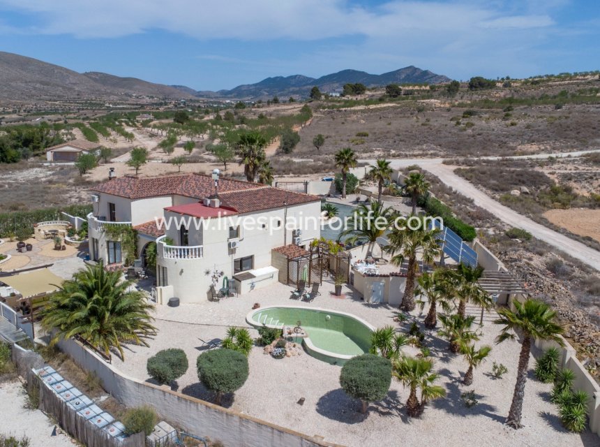 Weiterverkauf - Country house -
Alicante