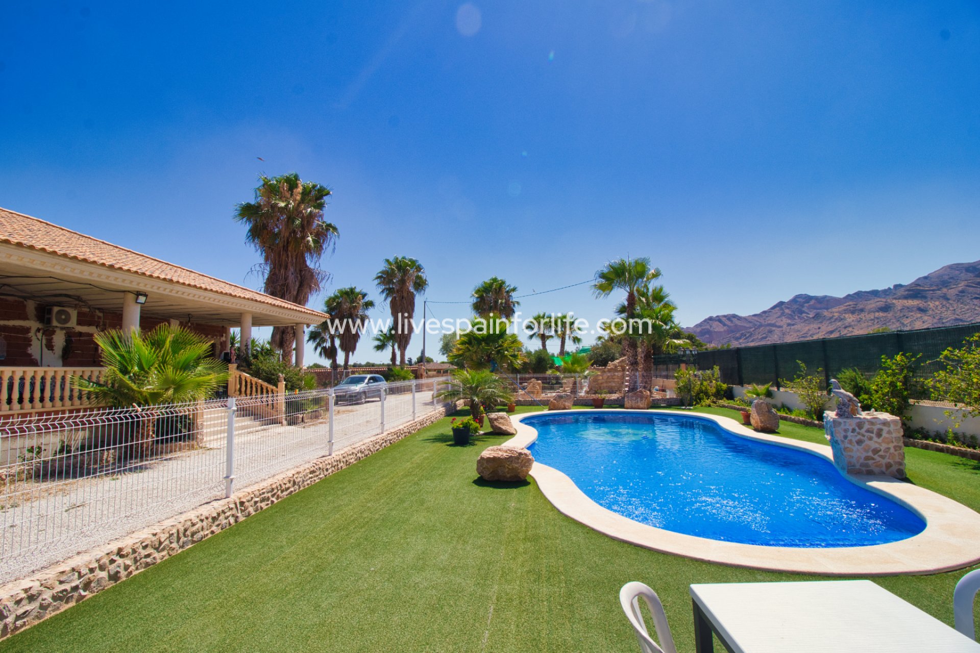 Weiterverkauf - Country house -
Alicante