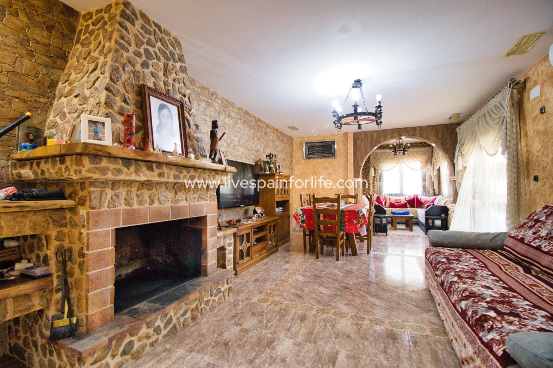 Weiterverkauf - Country house -
Alicante