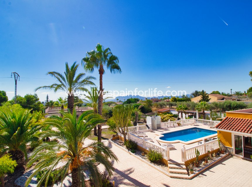 Weiterverkauf - Country house -
Alicante