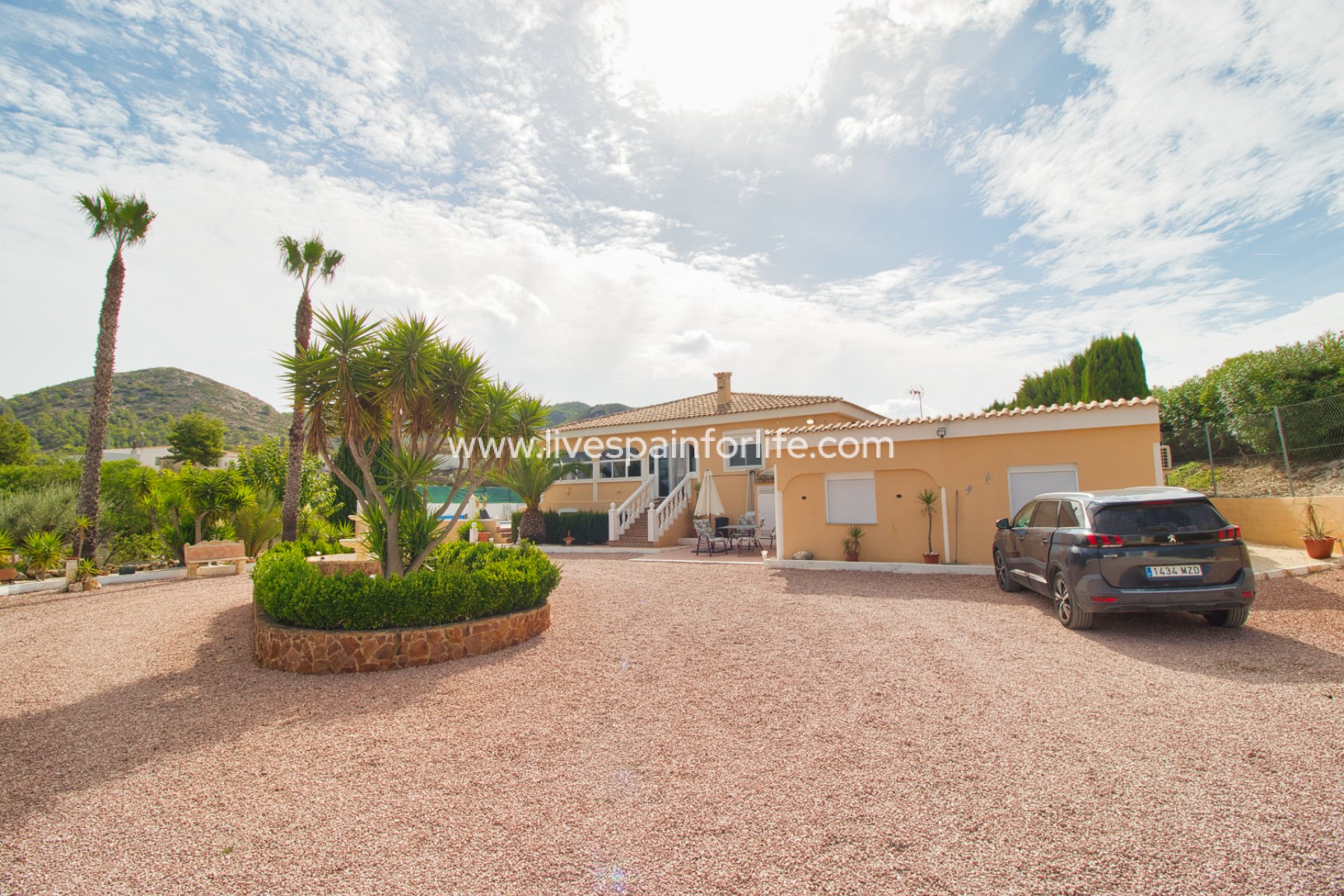 Weiterverkauf - Country house -
Alicante