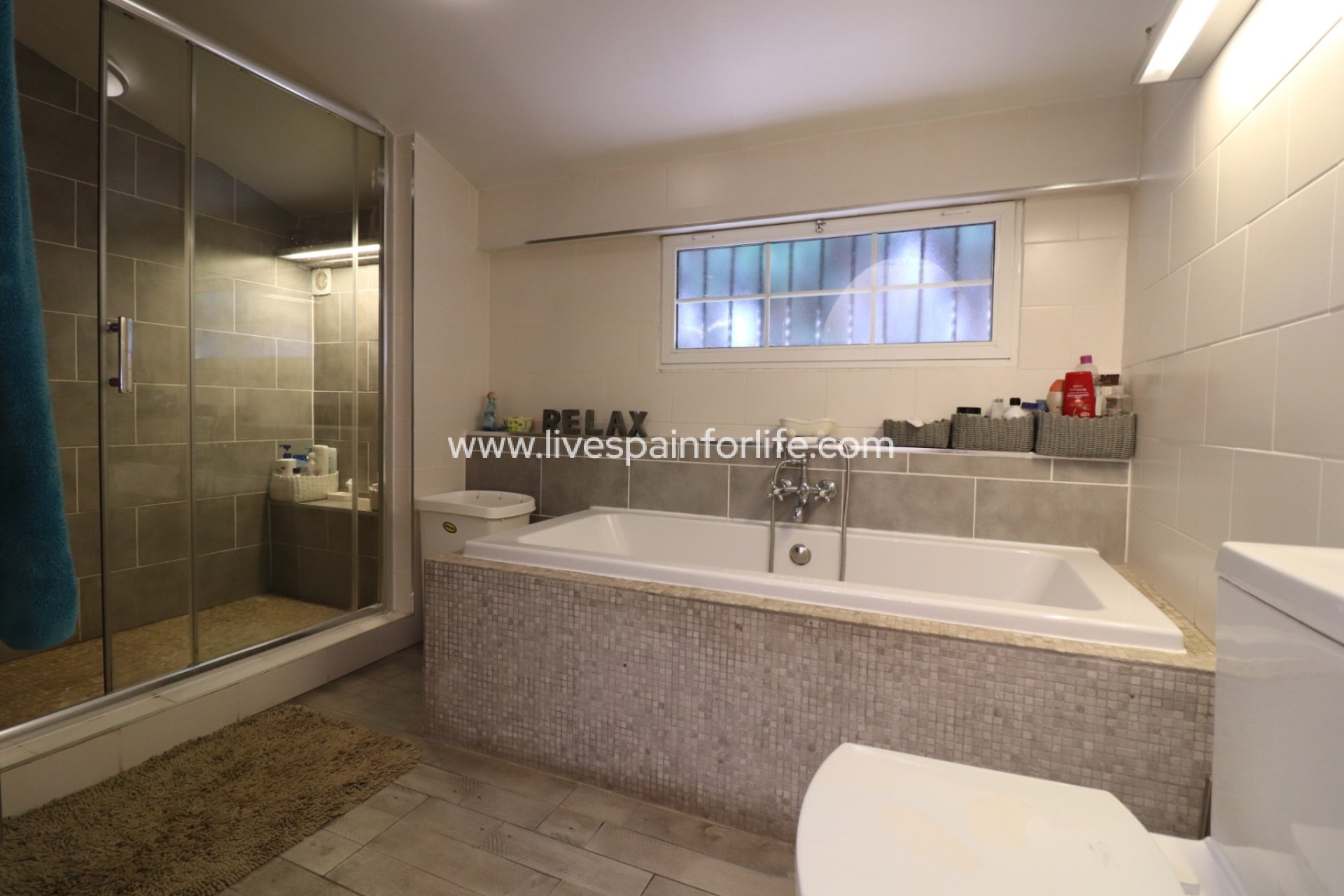 Weiterverkauf - Country house -
Almoradi - Heredades