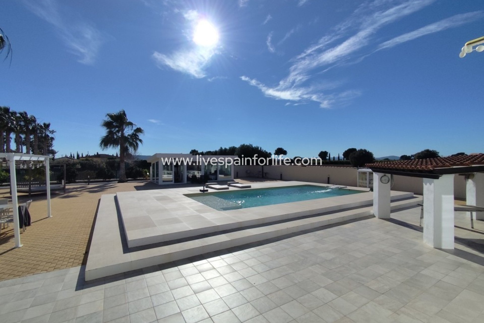 Weiterverkauf - Country house -
Almoradi