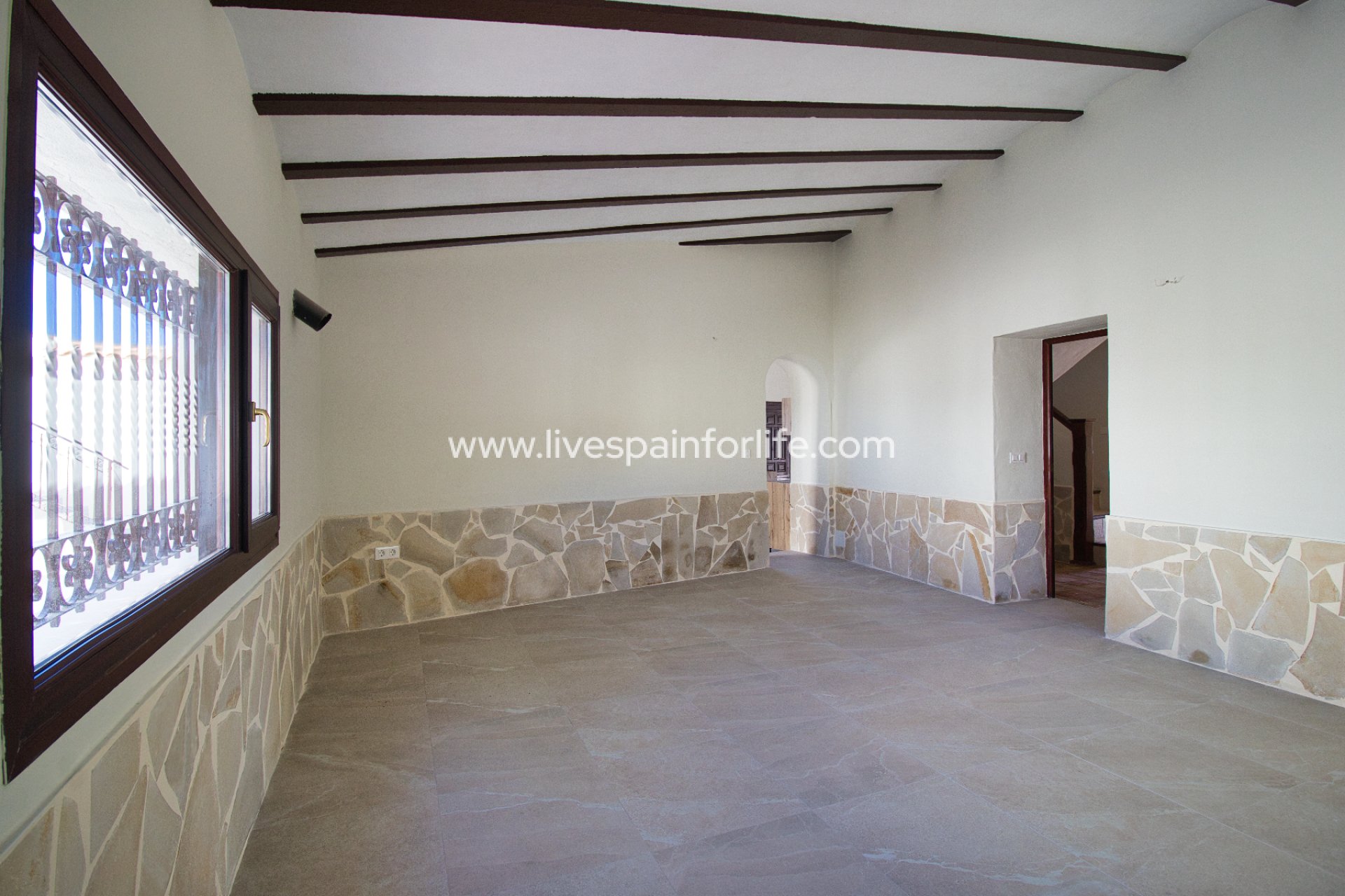 Weiterverkauf - Country house -
Aspe