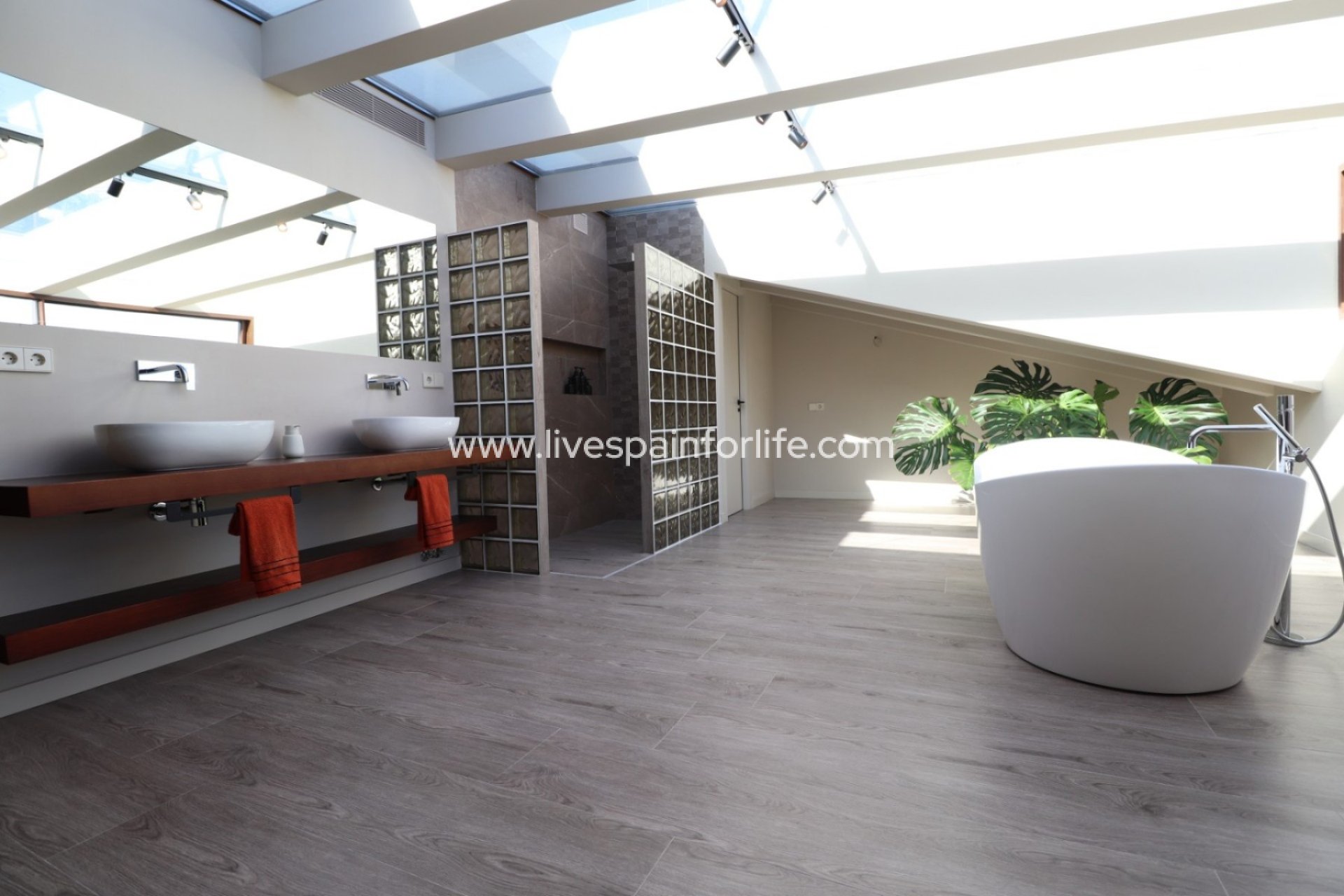 Weiterverkauf - Country house -
Aspe