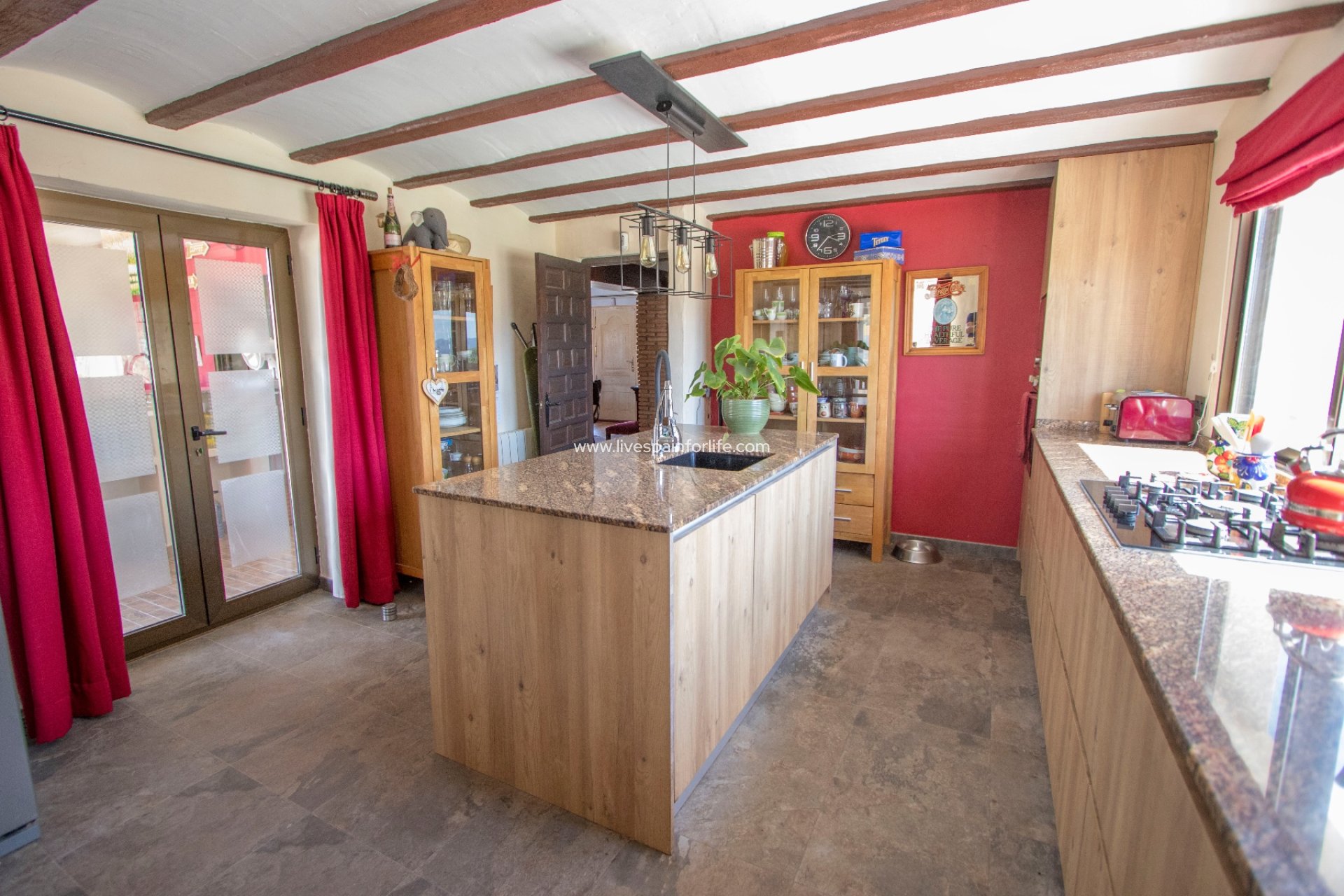 Weiterverkauf - Country house -
Barbarroja