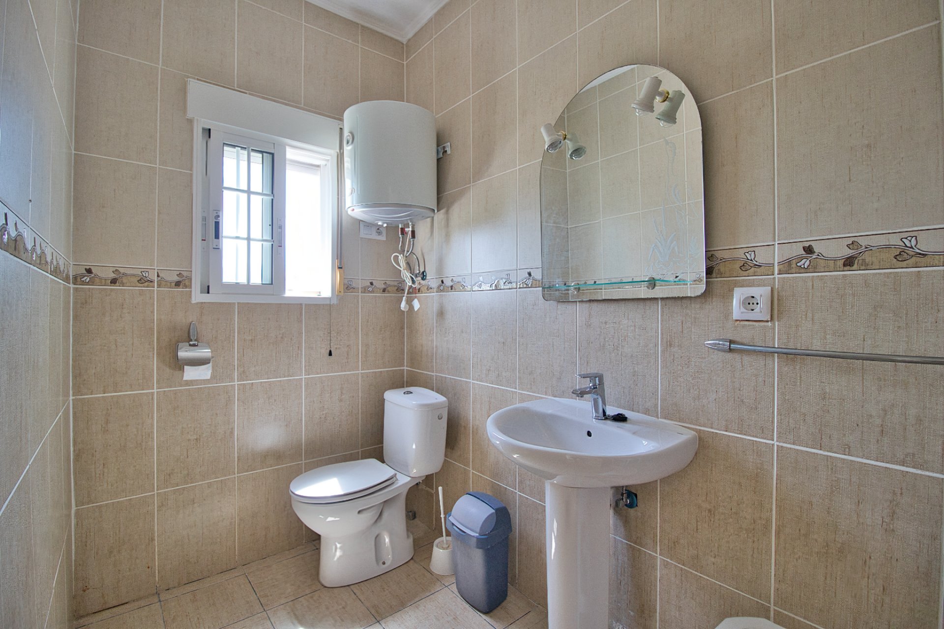 Weiterverkauf - Country house -
Catral