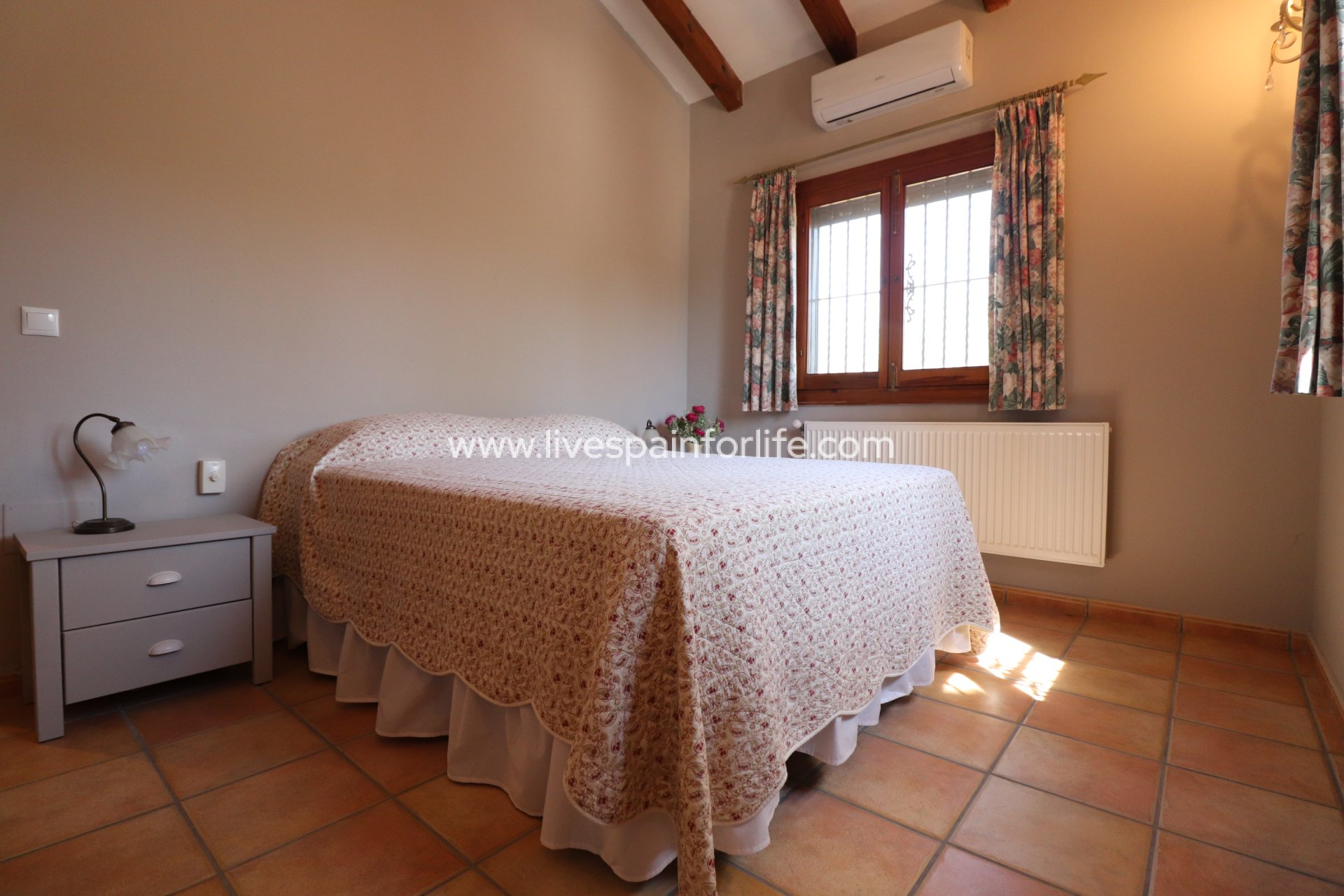 Weiterverkauf - Country house -
Catral