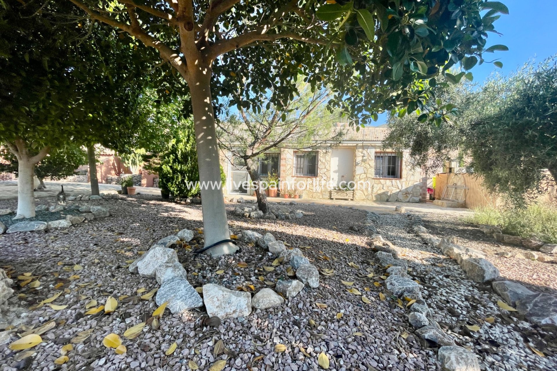 Weiterverkauf - Country house -
Crevillent - Crevillente
