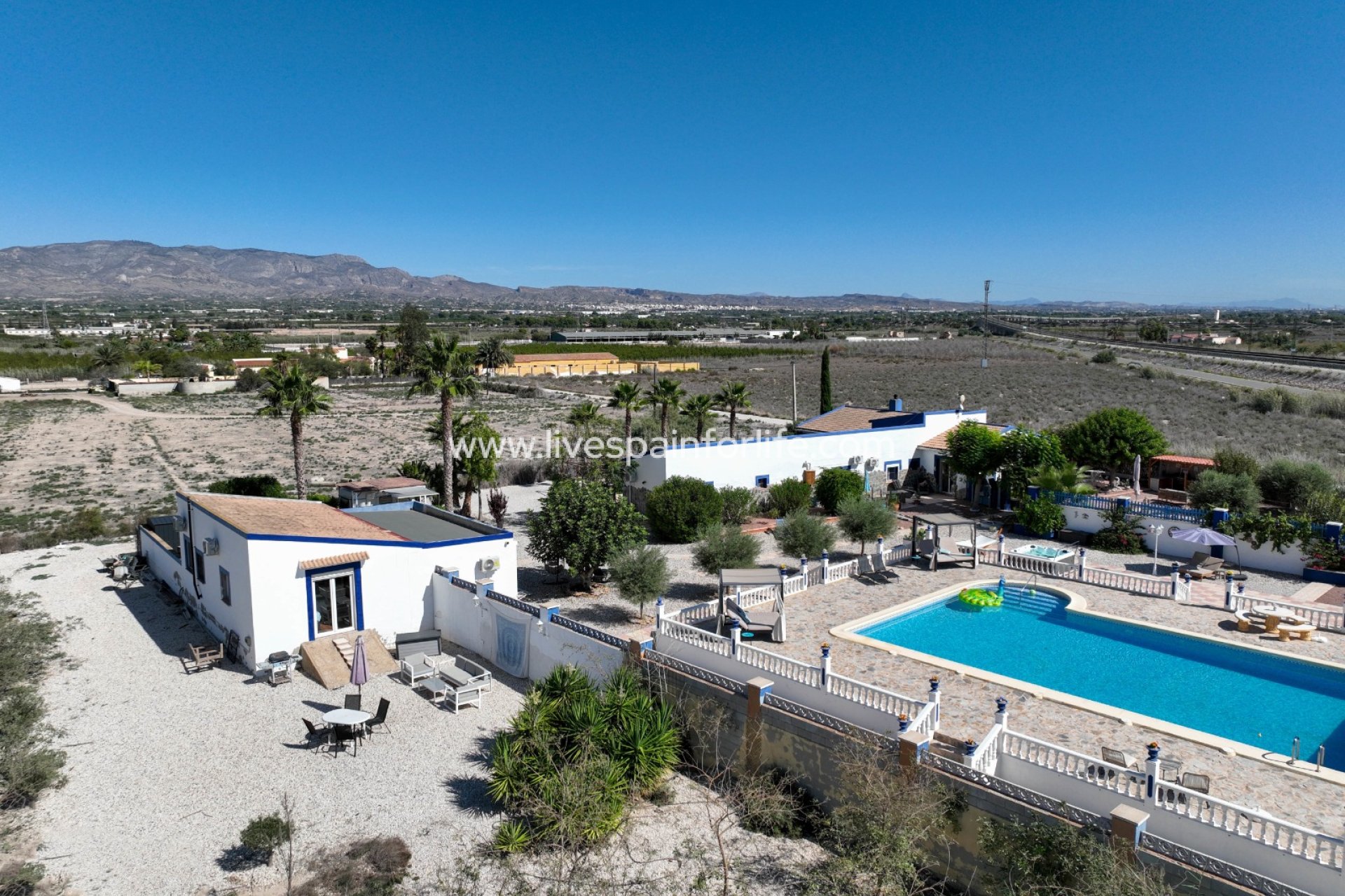 Weiterverkauf - Country house -
El Realengo