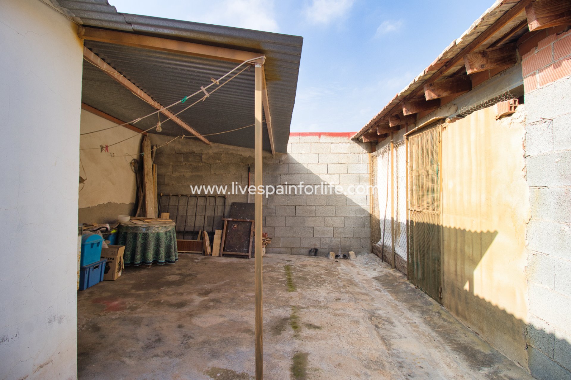 Weiterverkauf - Country house -
Elche