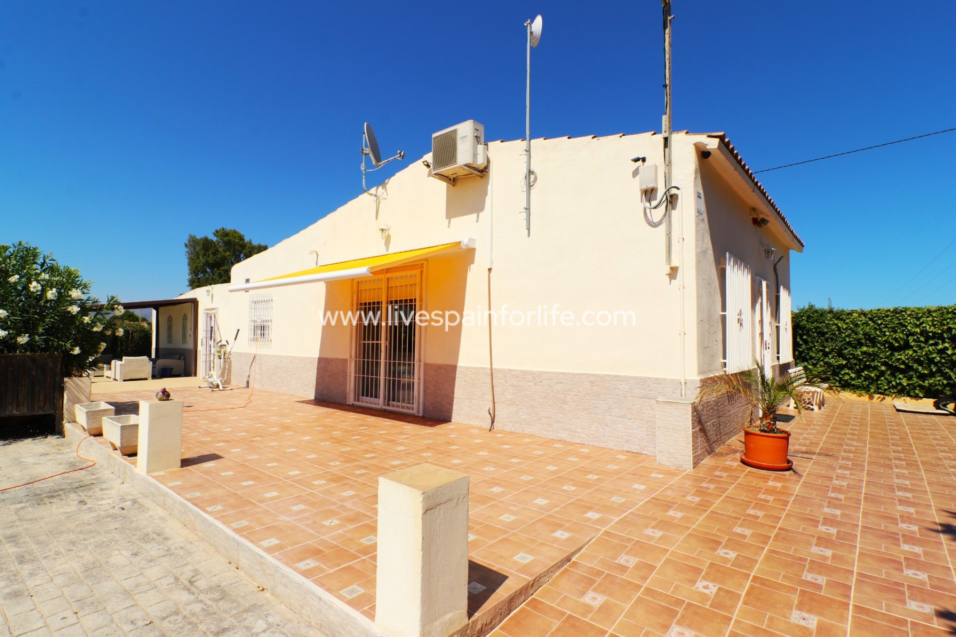 Weiterverkauf - Country house -
Granja de Rocamora