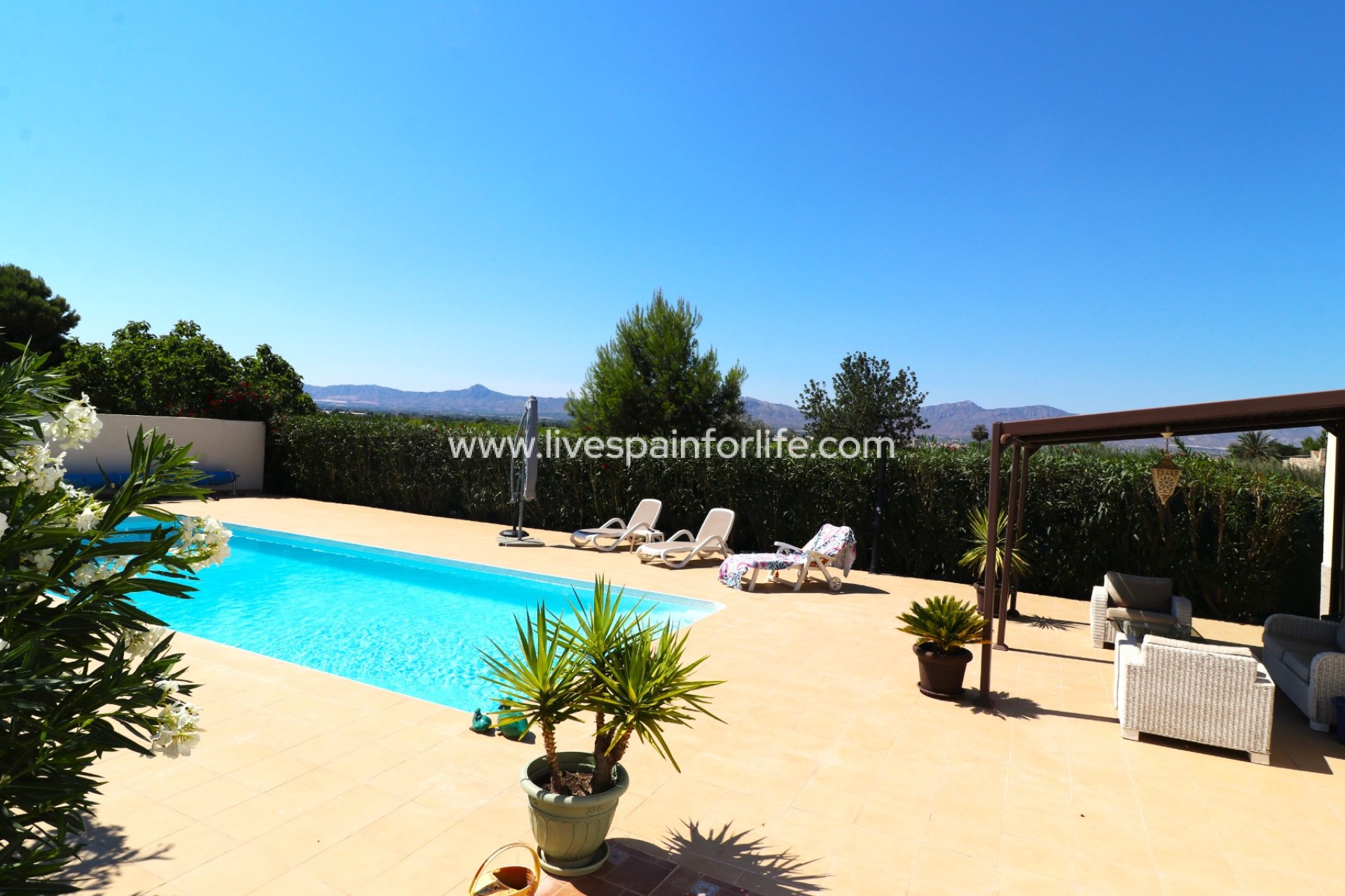 Weiterverkauf - Country house -
Granja de Rocamora