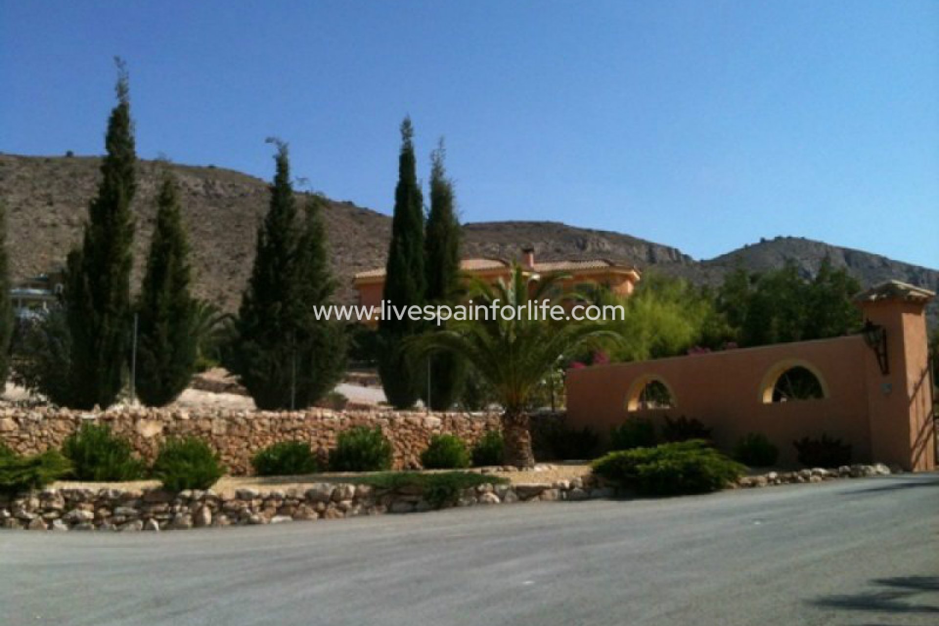 Weiterverkauf - Country house -
Hondon De Las Nieves