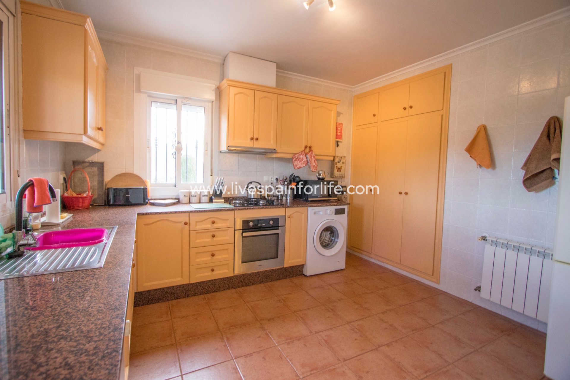 Weiterverkauf - Country house -
Hondon De Las Nieves