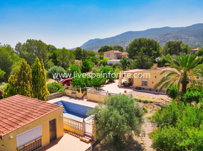 Weiterverkauf - Country house -
Hondon De Las Nieves
