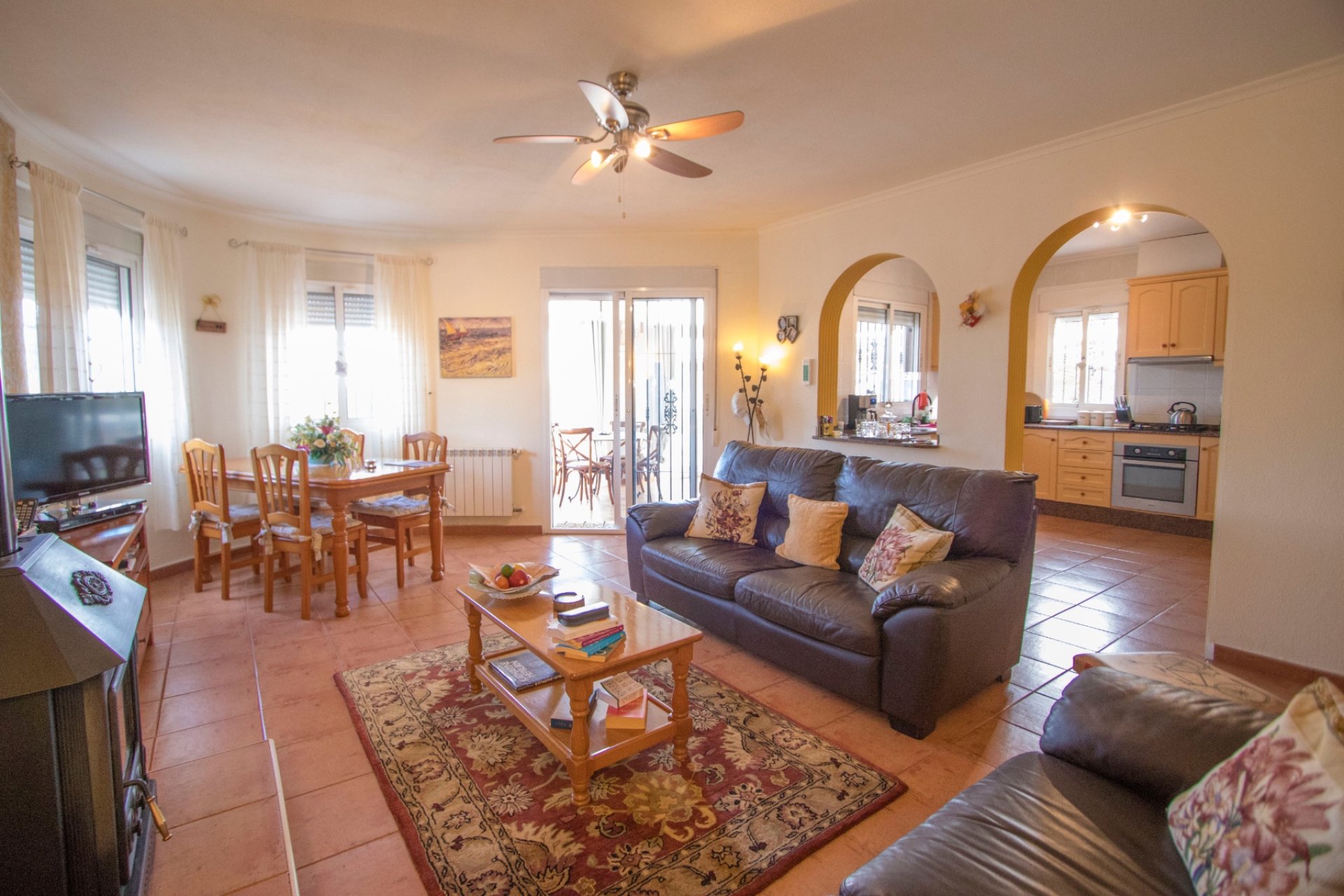 Weiterverkauf - Country house -
La Canalosa