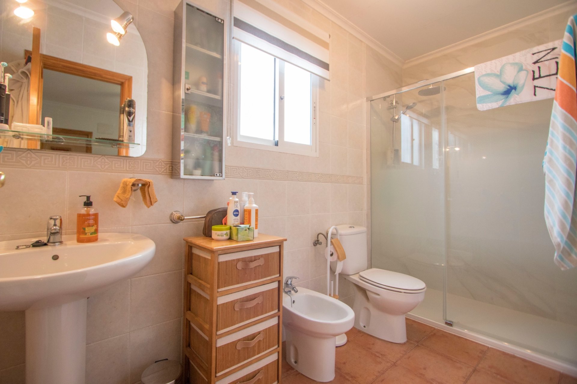 Weiterverkauf - Country house -
La Canalosa