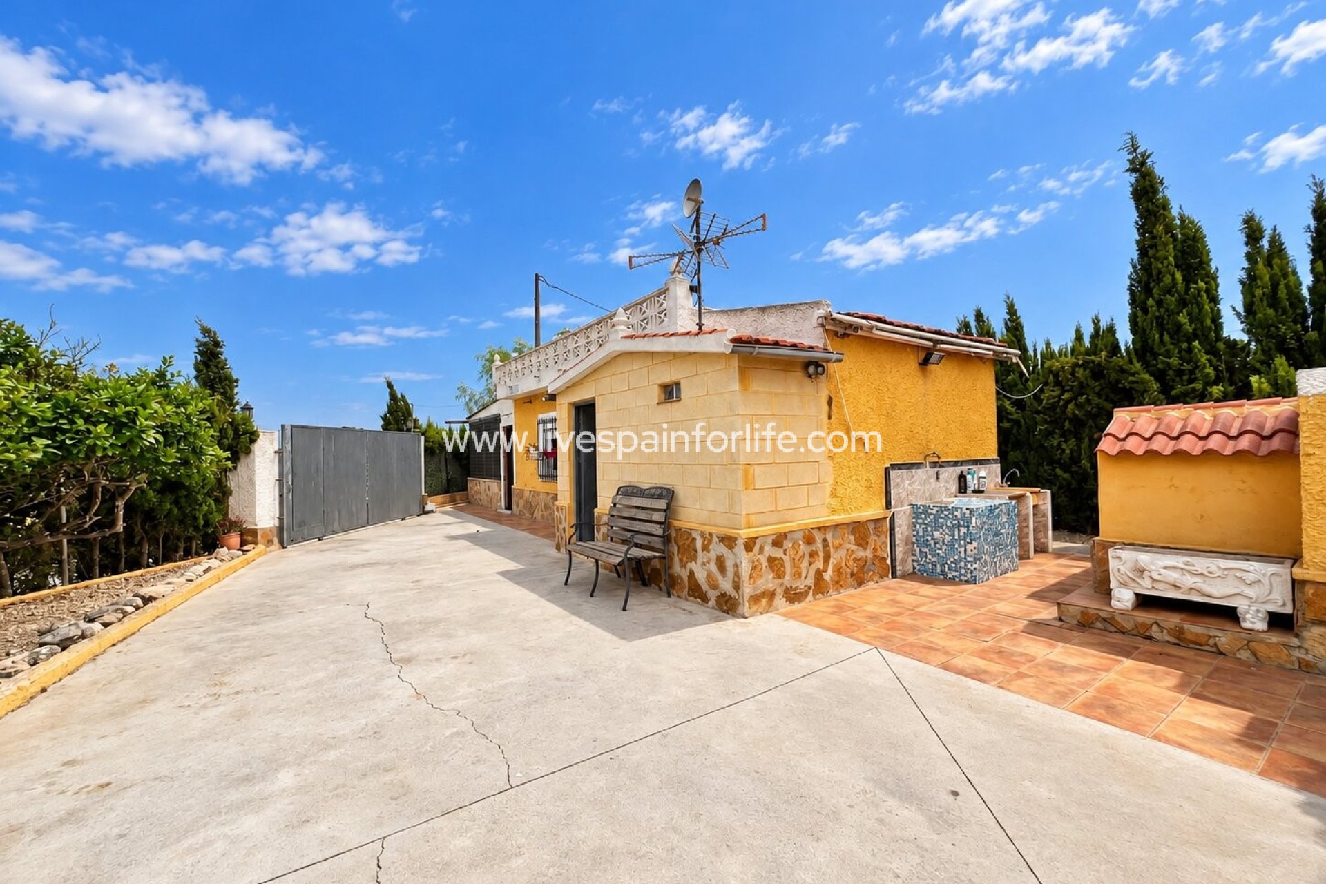 Weiterverkauf - Country house -
La Marina - La Marina - Country