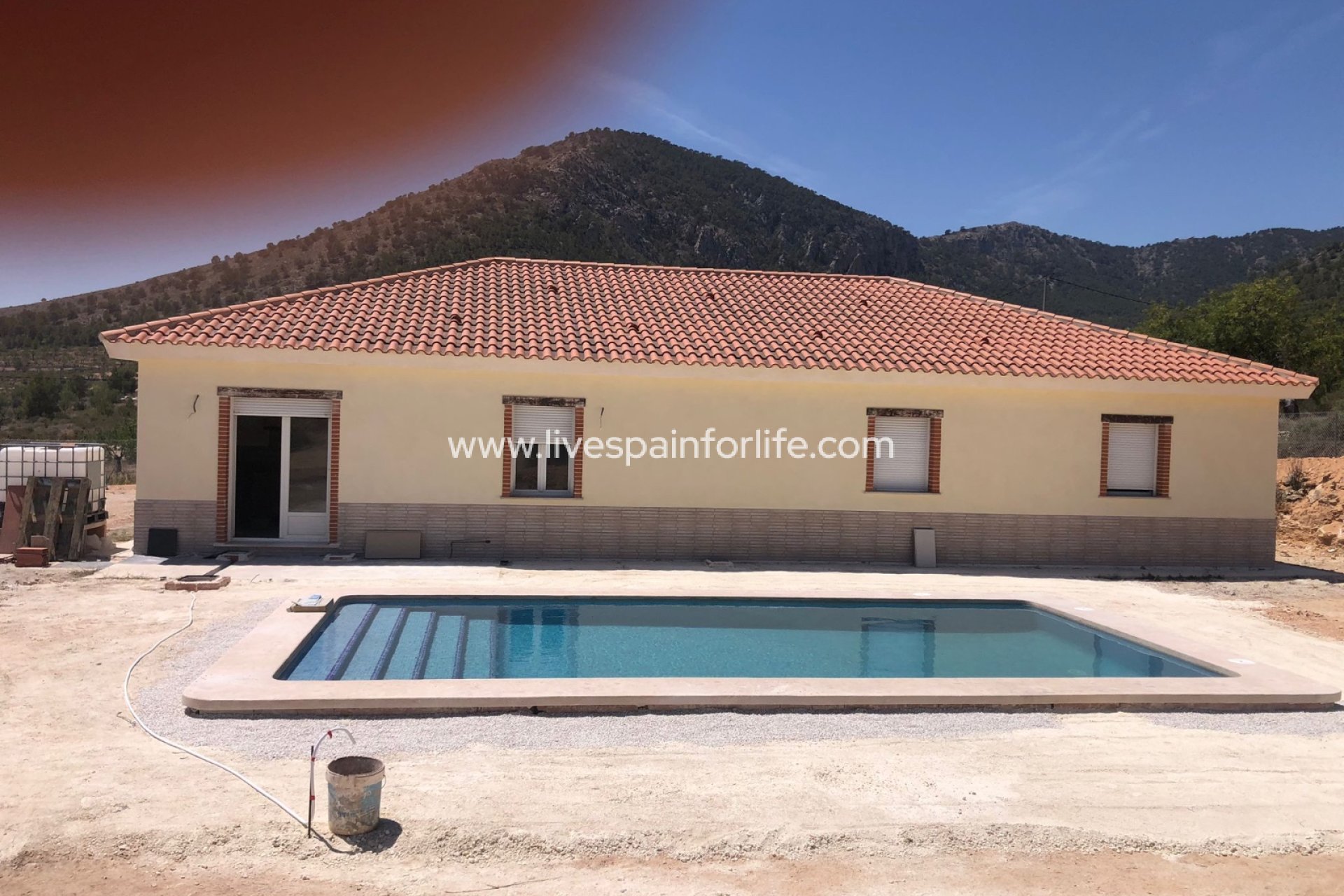 Weiterverkauf - Country house -
La Romana