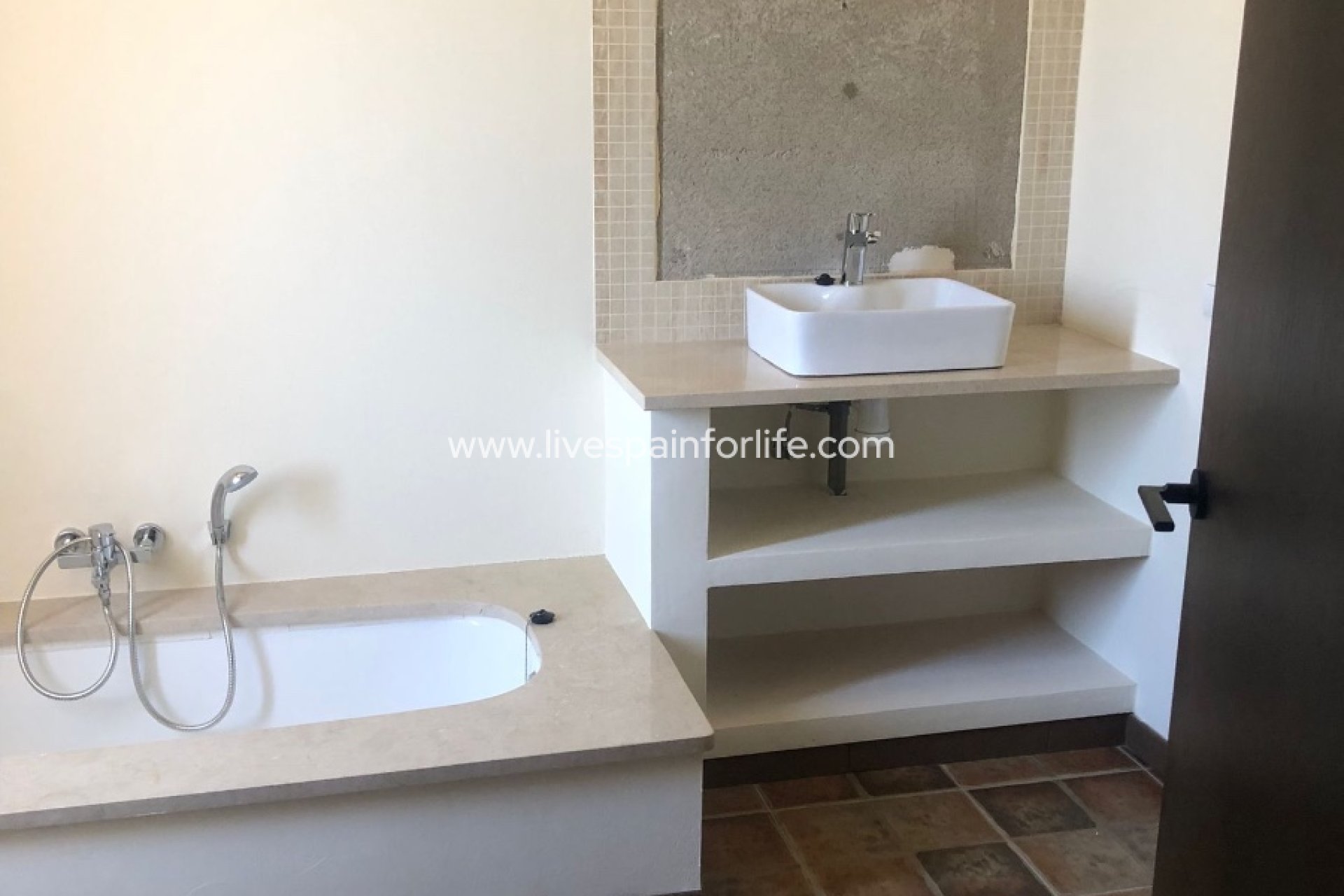 Weiterverkauf - Country house -
La Romana