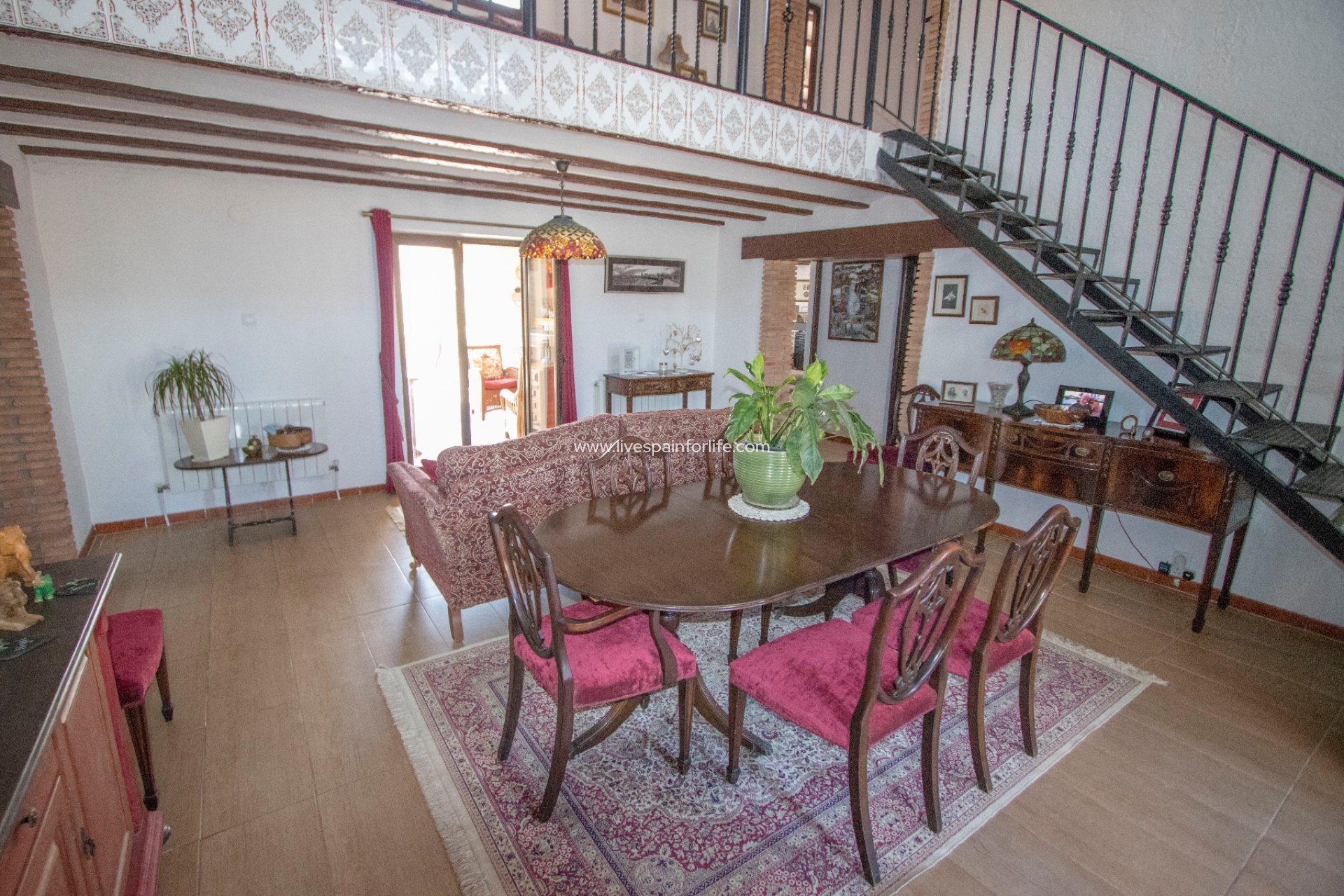 Weiterverkauf - Country house -
Macisvenda