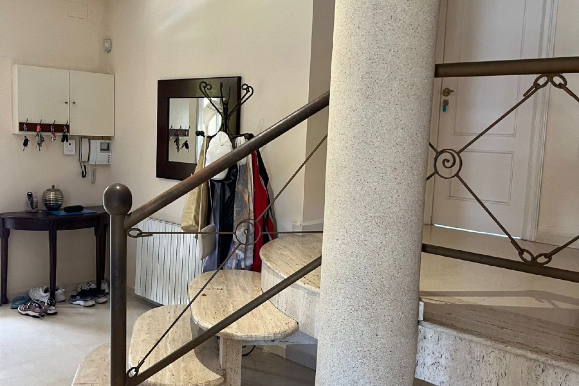 Weiterverkauf - Country house -
Monforte Del Cid