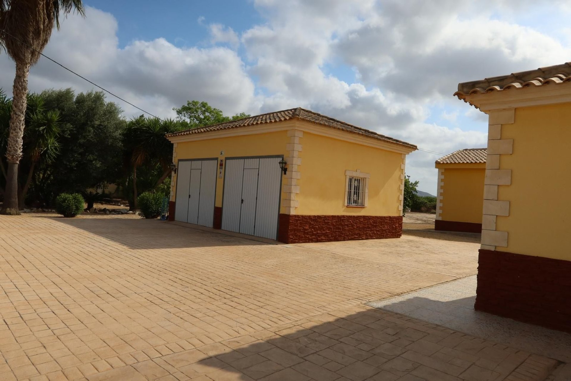 Weiterverkauf - Country house -
Orihuela - San Bartolome