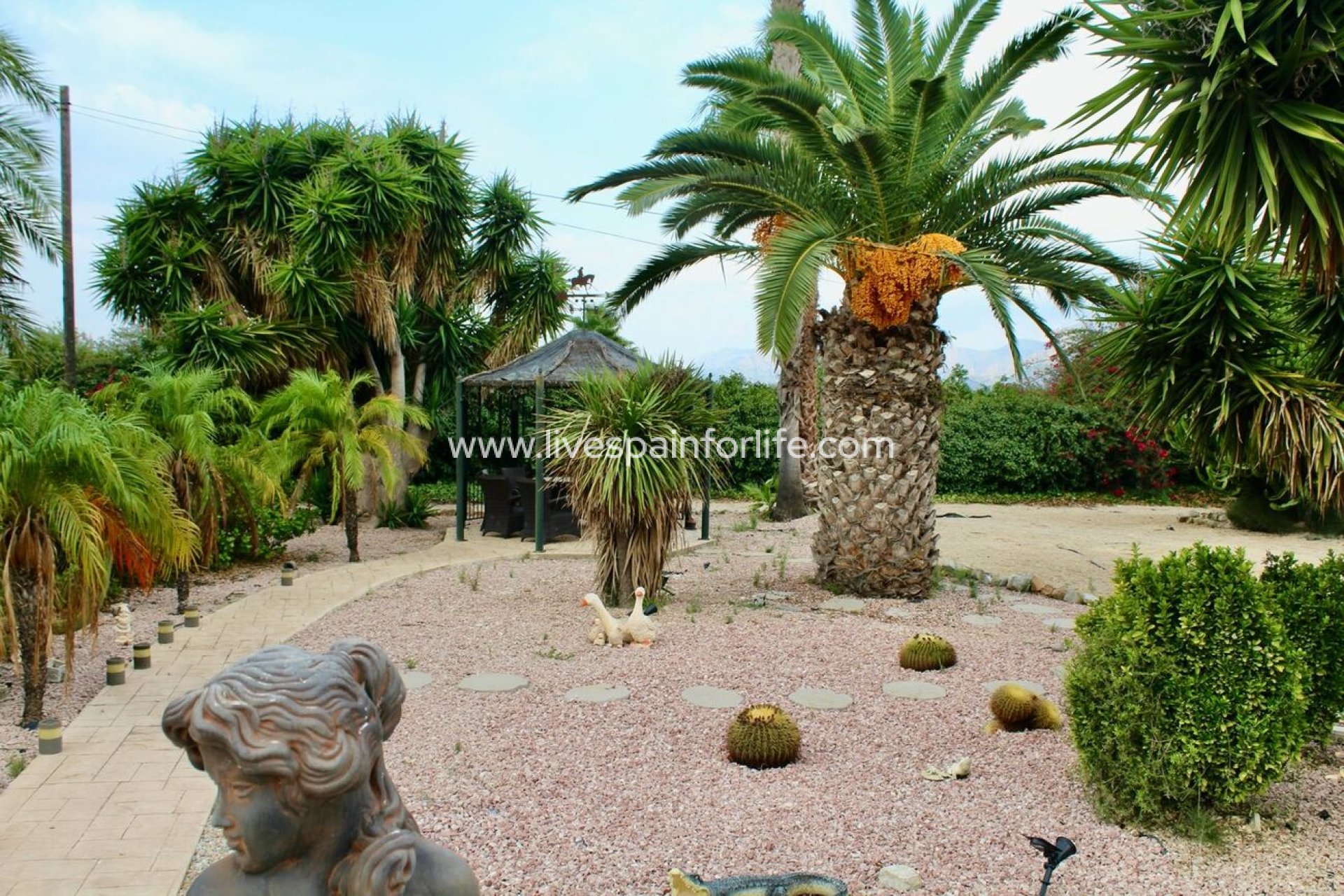 Weiterverkauf - Country house -
Orihuela - San Bartolome
