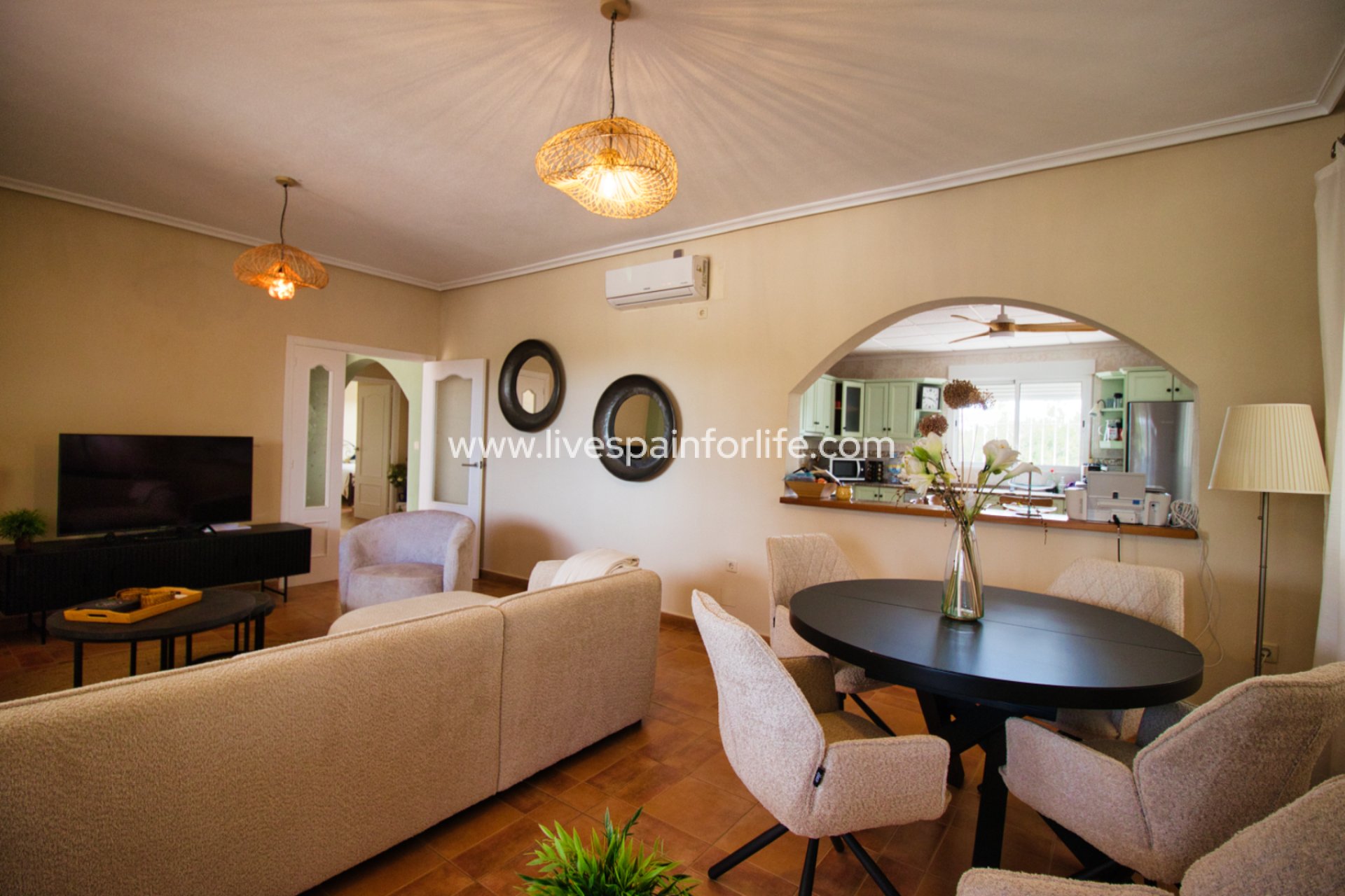 Weiterverkauf - Country house -
Orihuela